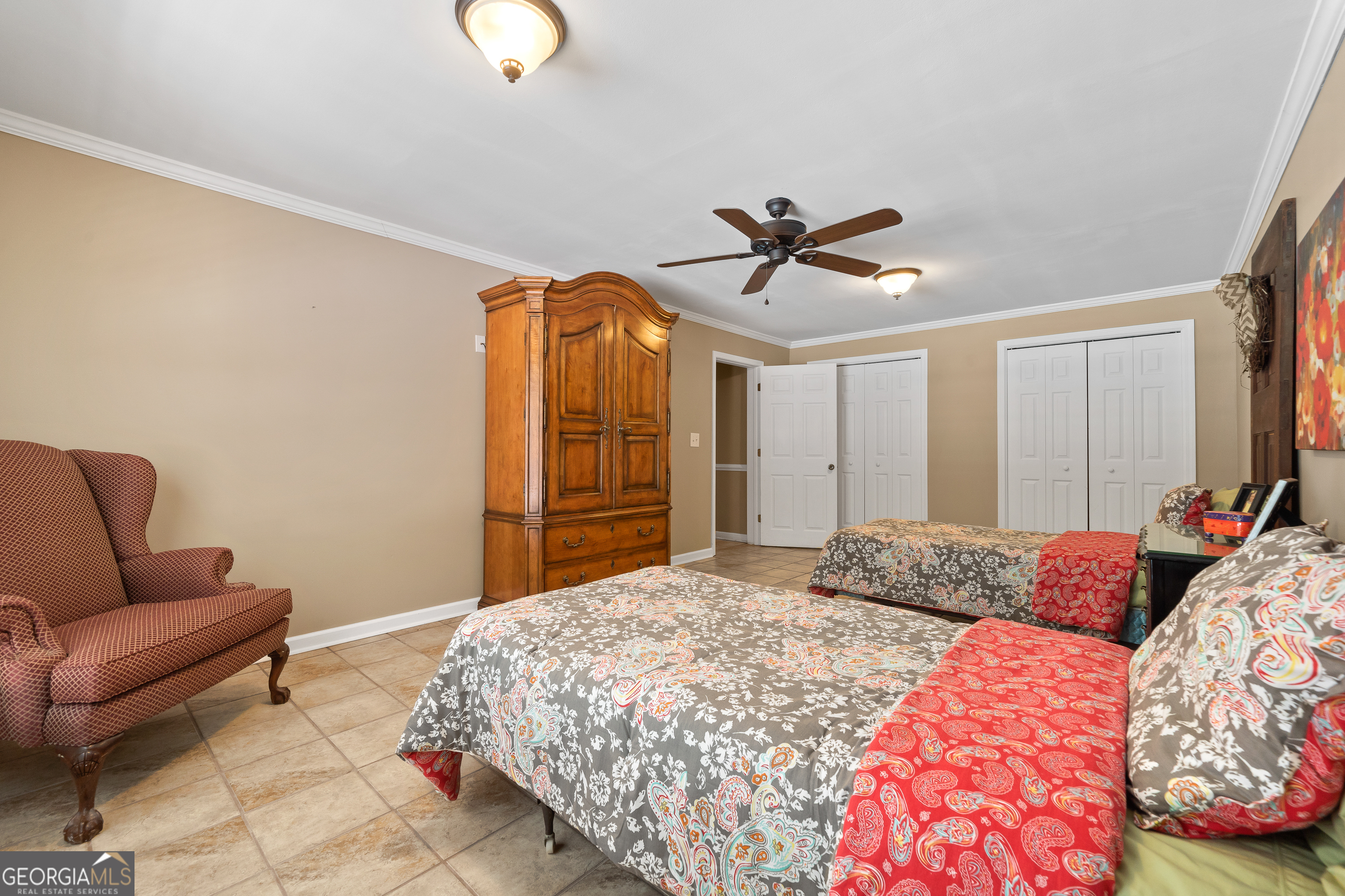 1050 Cedar Grove Drive