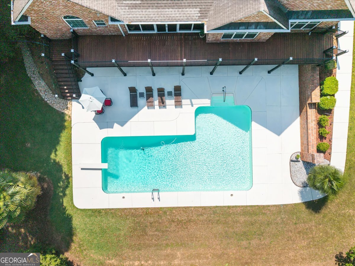 1050 Cedar Grove Drive