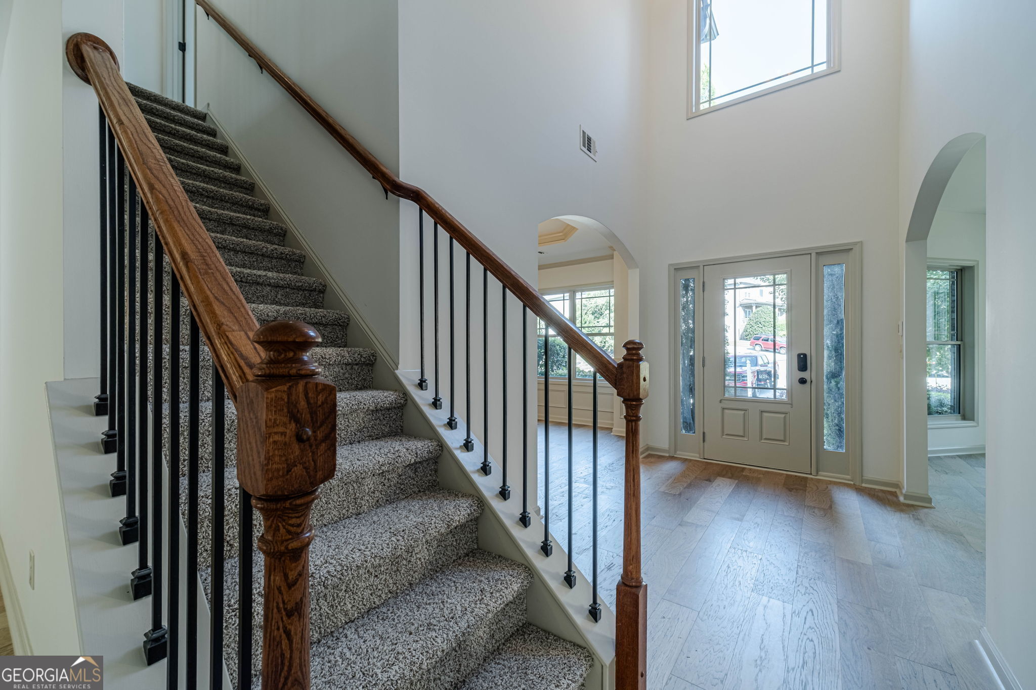 1921 Acorn Lane