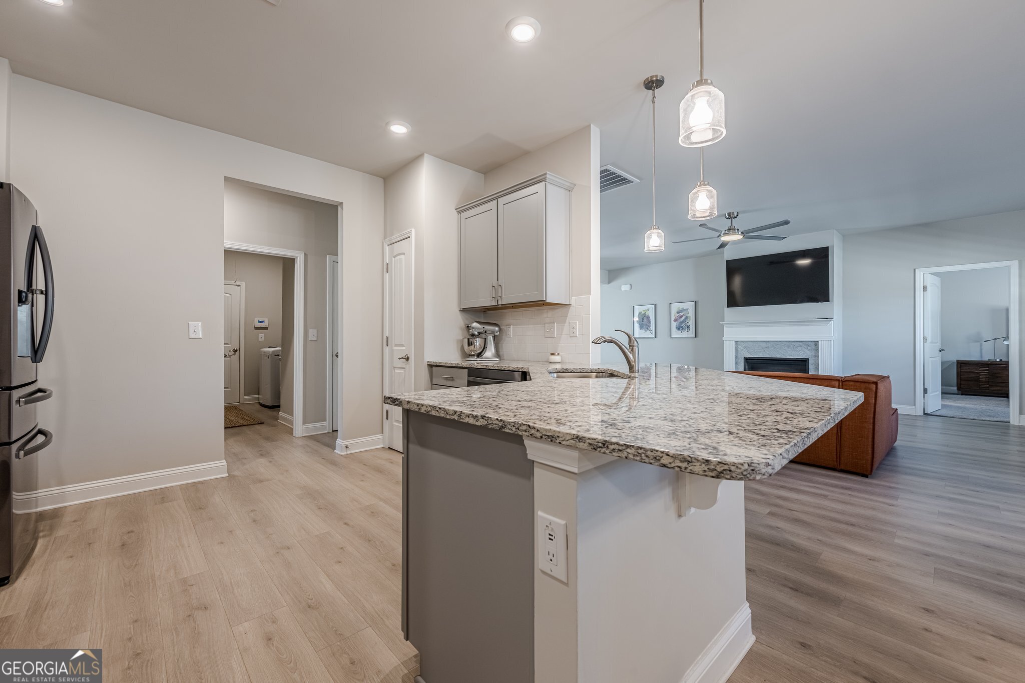 303 River Mansion Drive