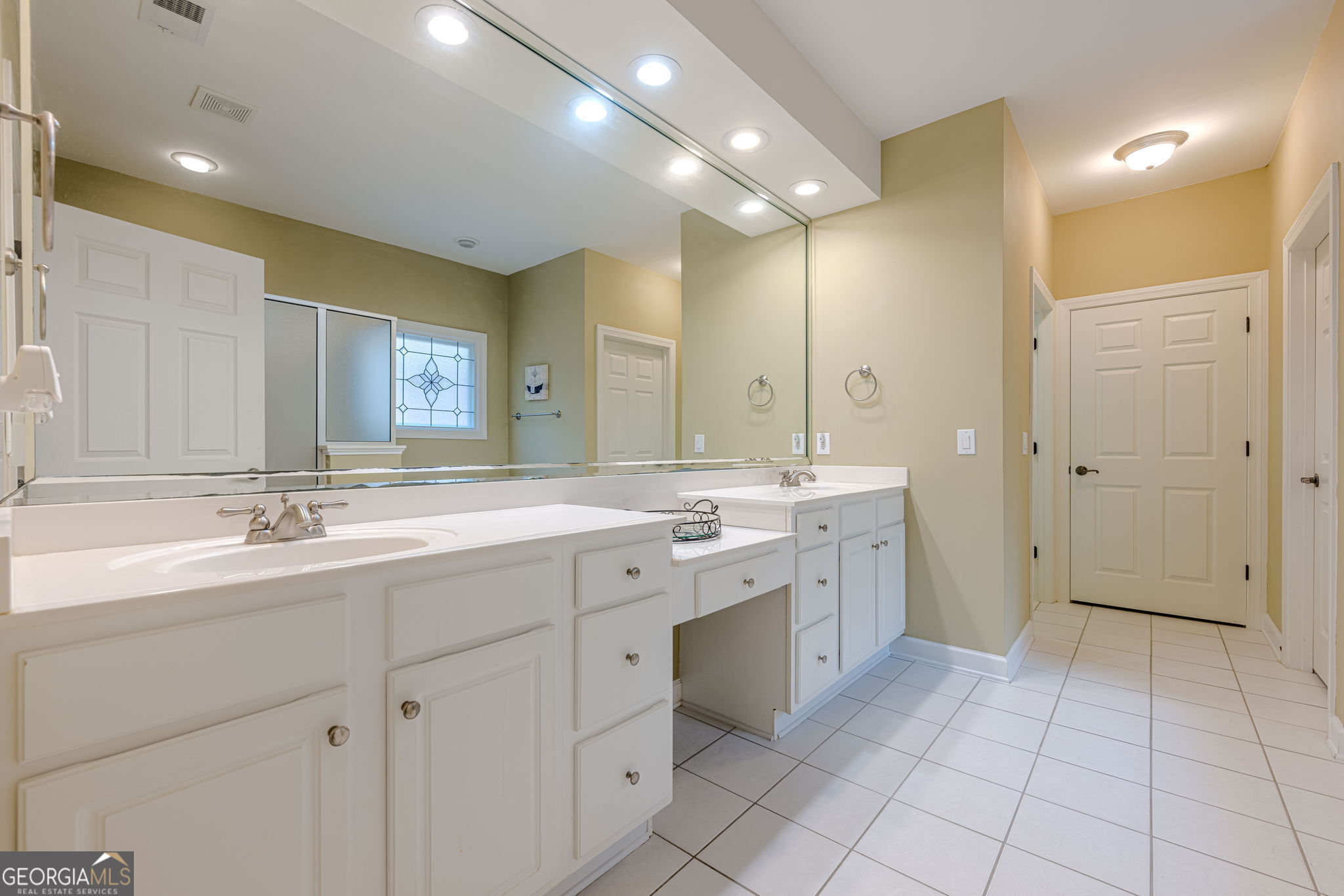 1735 Woodberry Run Drive