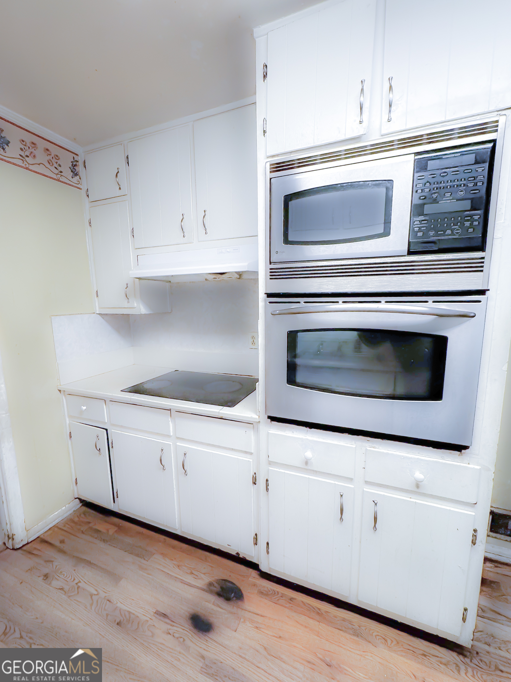 4188 Cedar Knoll Drive