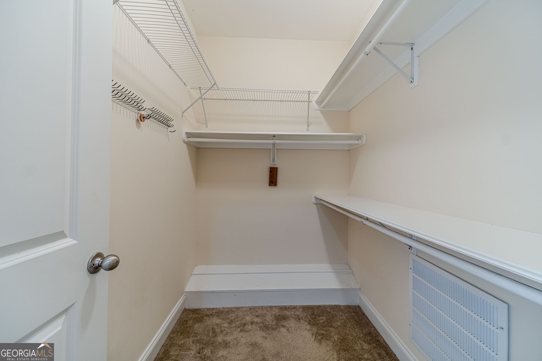 654 Huntington Trace