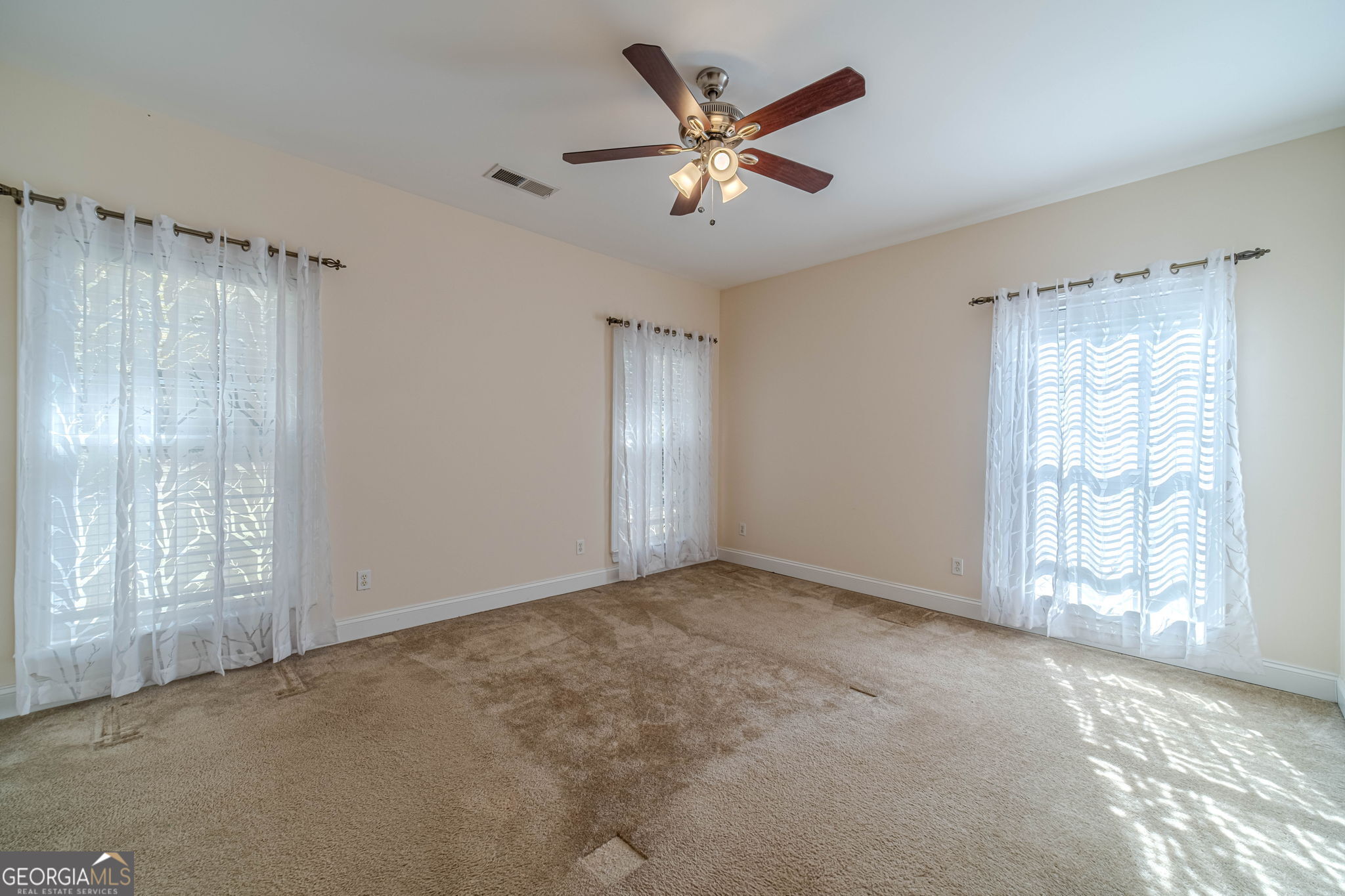 654 Huntington Trace