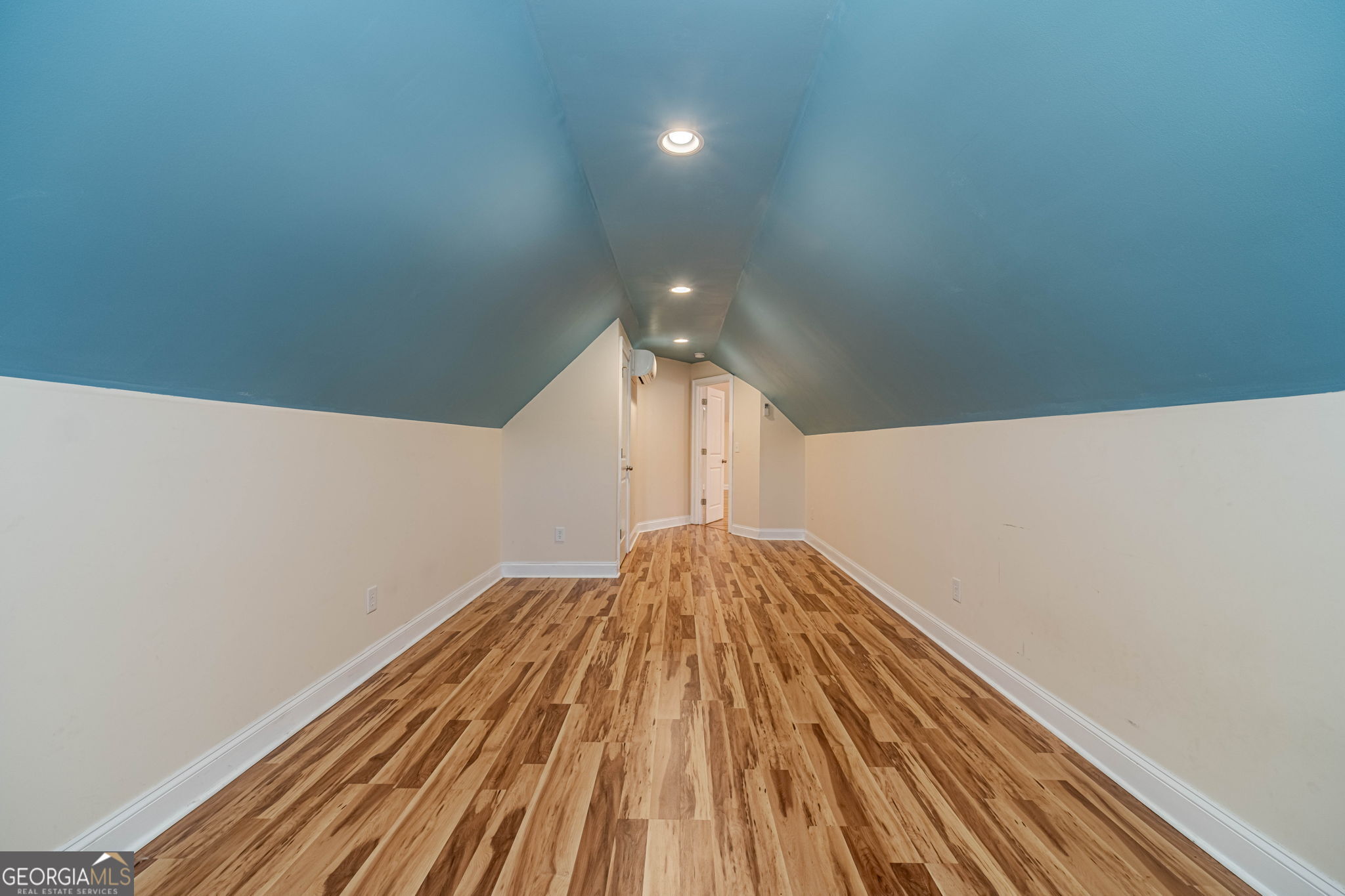 654 Huntington Trace