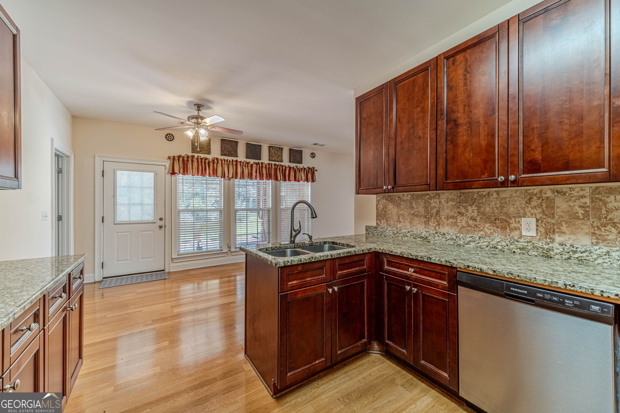 654 Huntington Trace