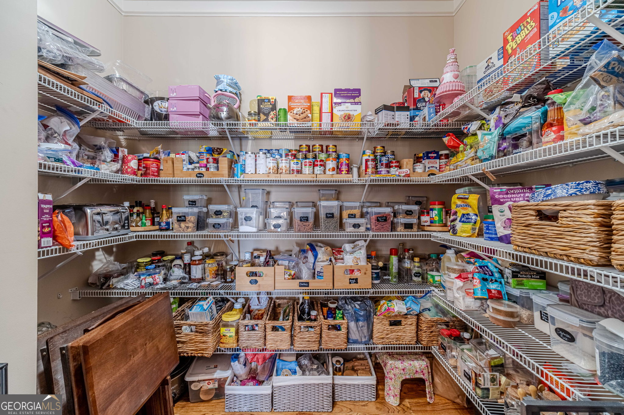 2262 Crimson King Drive