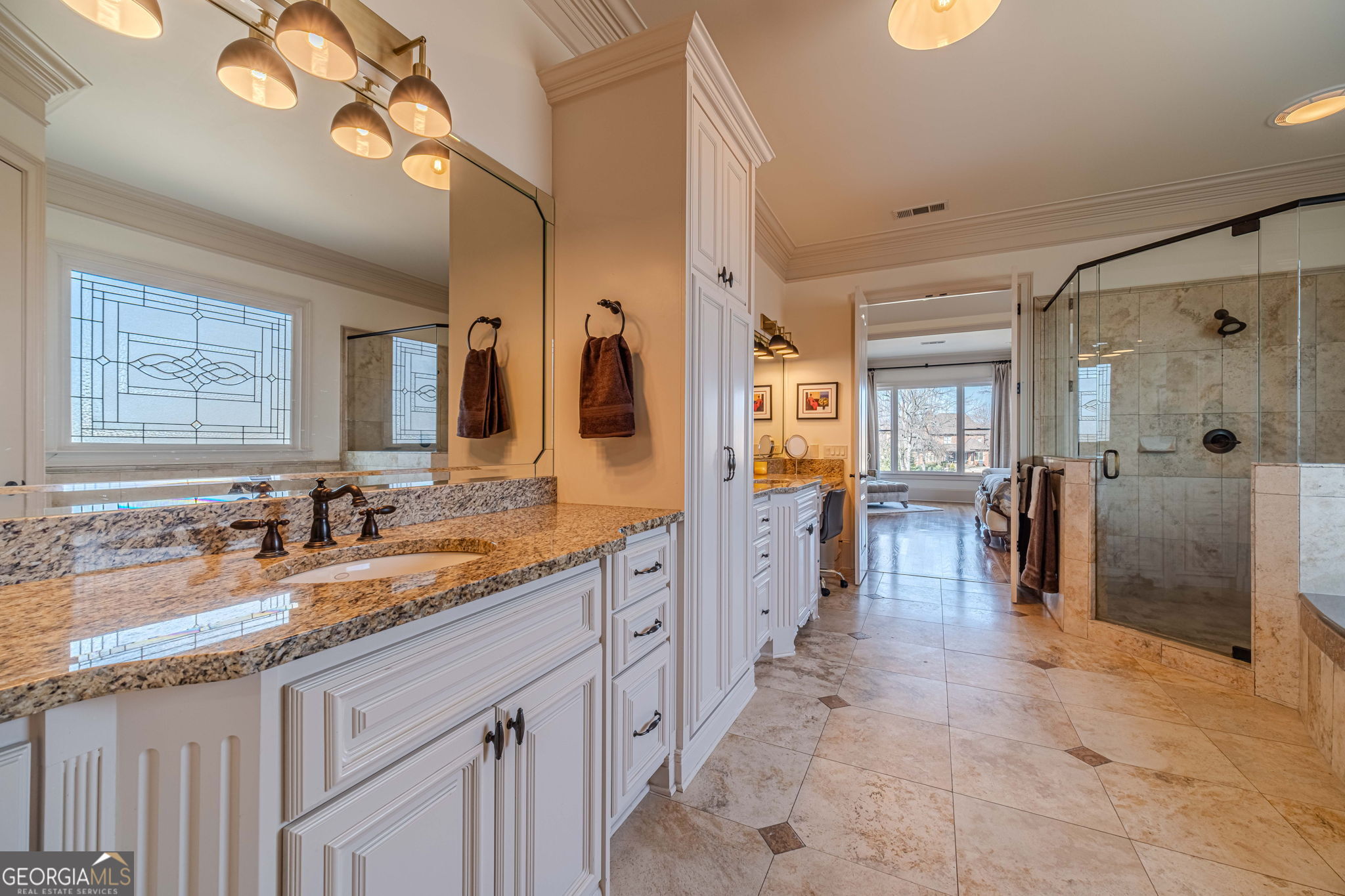 2262 Crimson King Drive