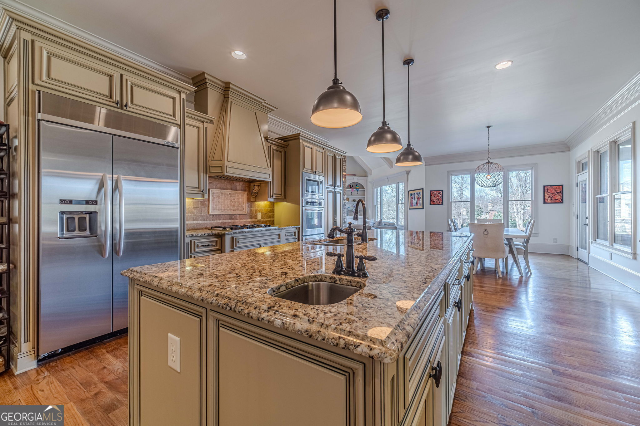 2262 Crimson King Drive