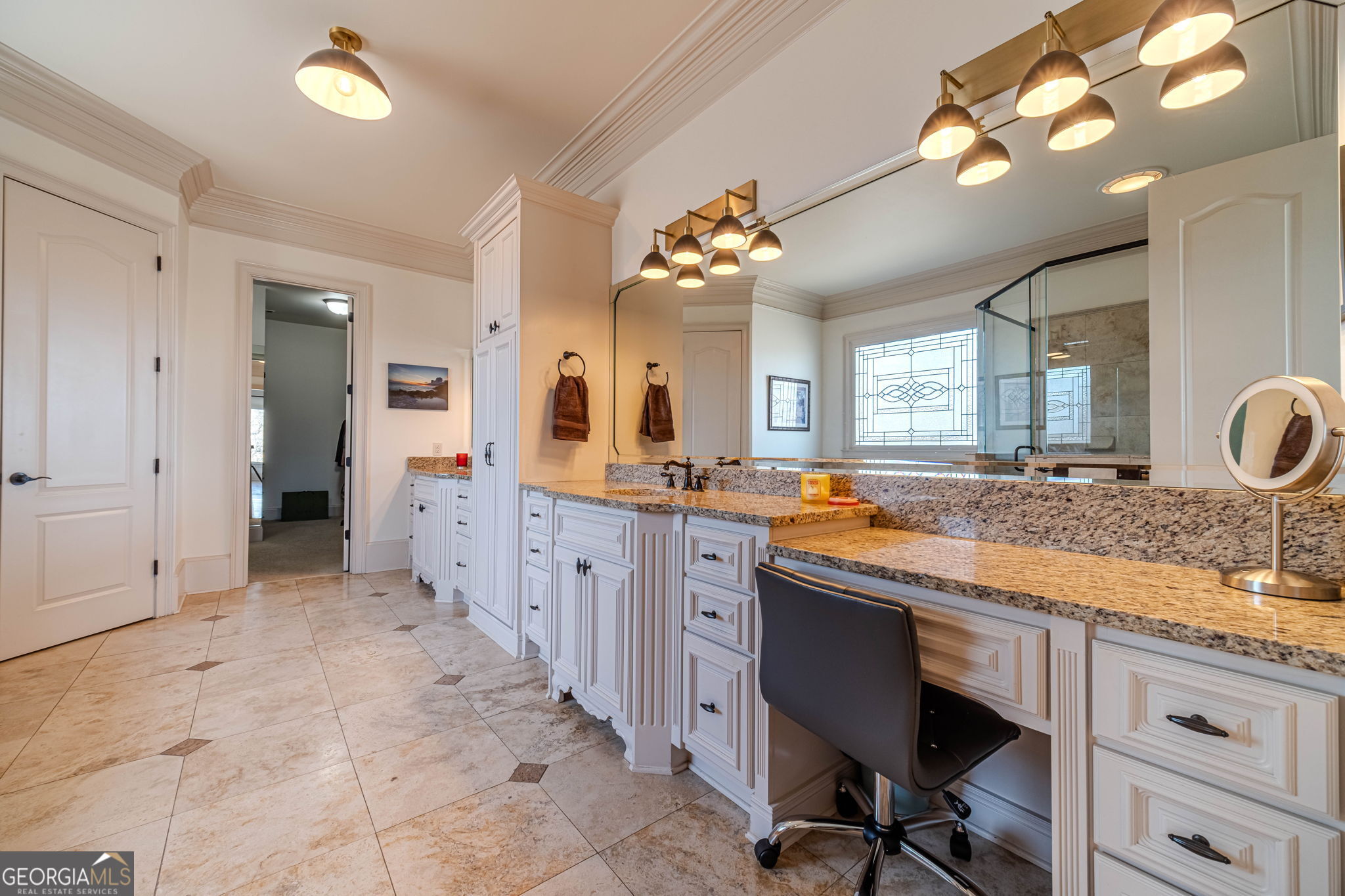 2262 Crimson King Drive