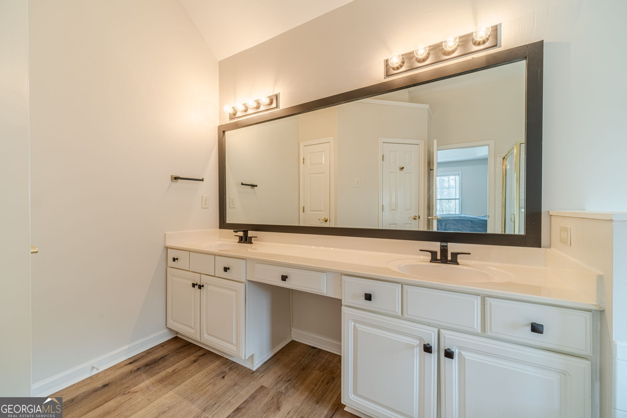 4706 Cedar Wood Drive SW