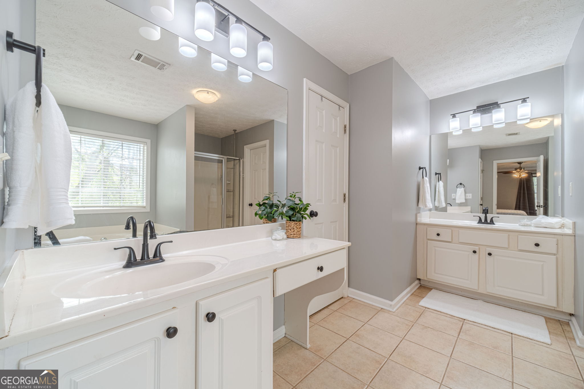 6130 Devonshire Drive