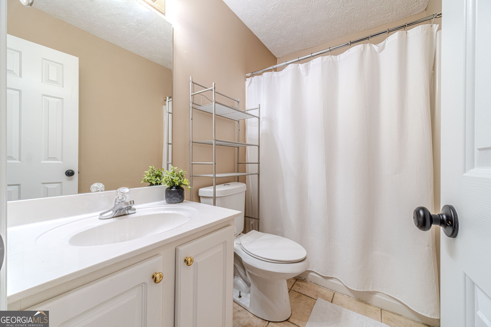 6130 Devonshire Drive