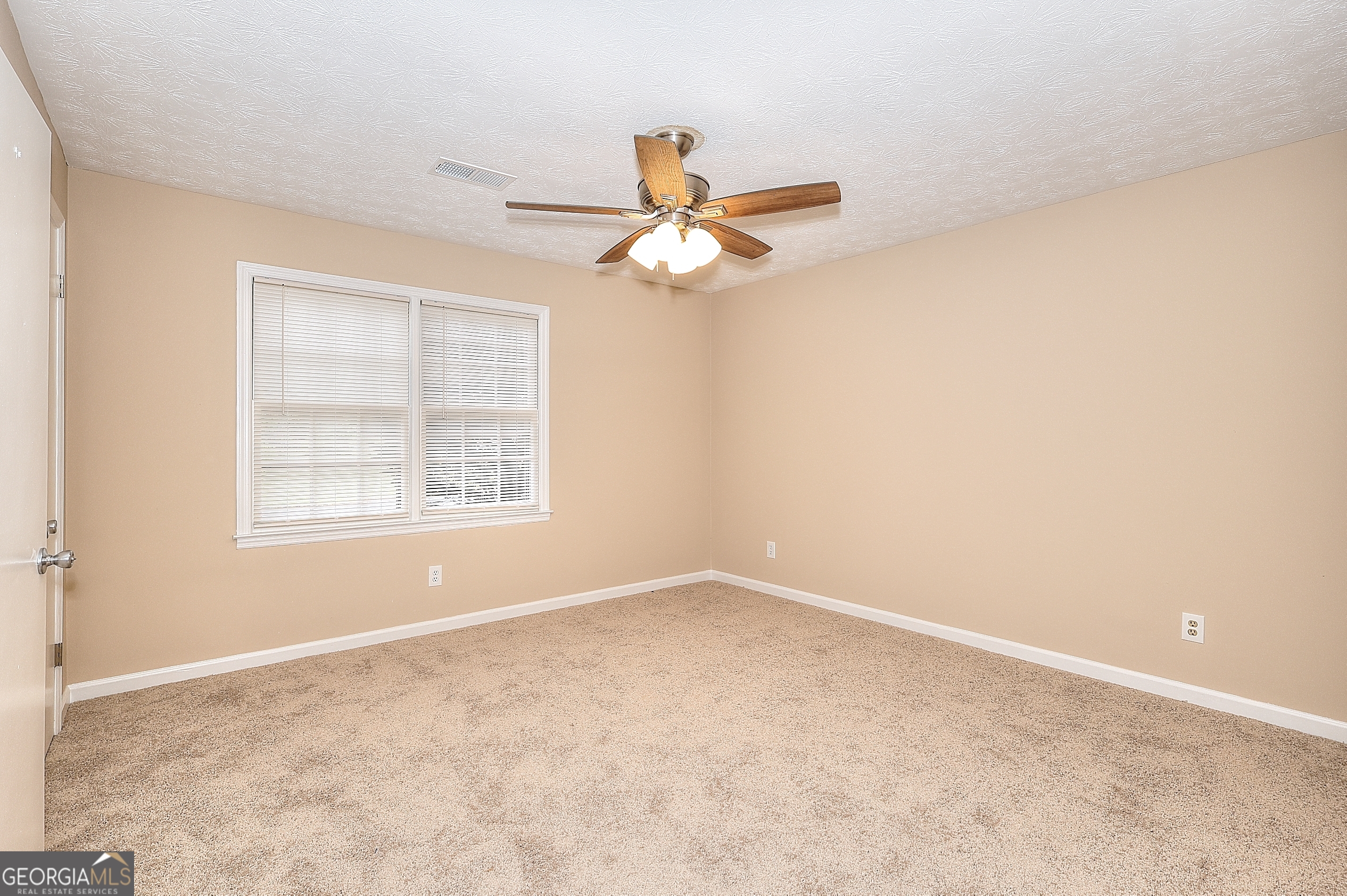 1124 Ironwood Drive