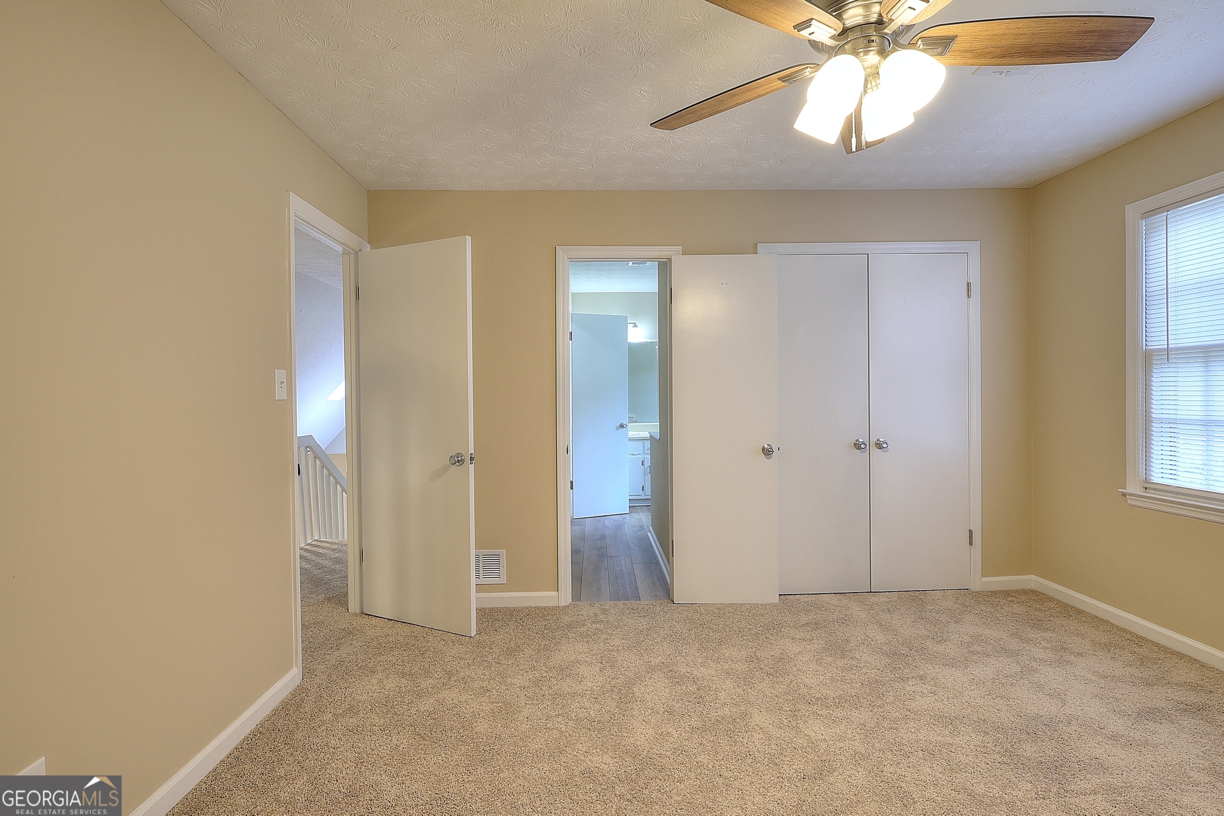 1124 Ironwood Drive