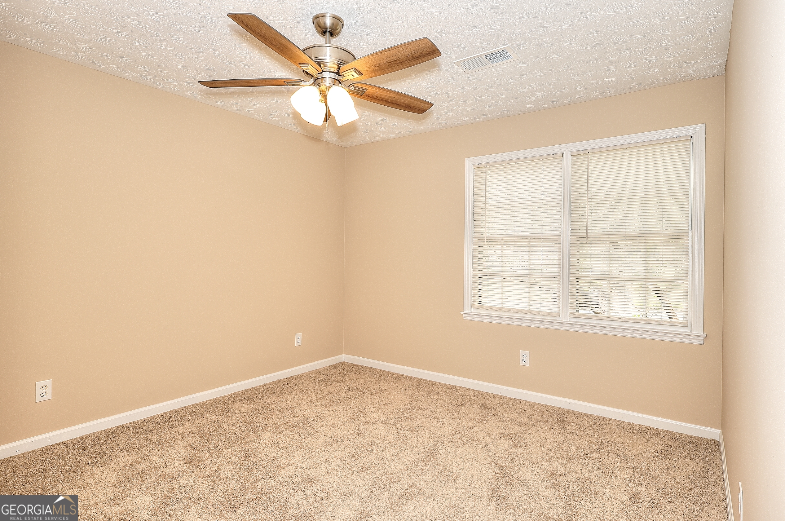 1124 Ironwood Drive