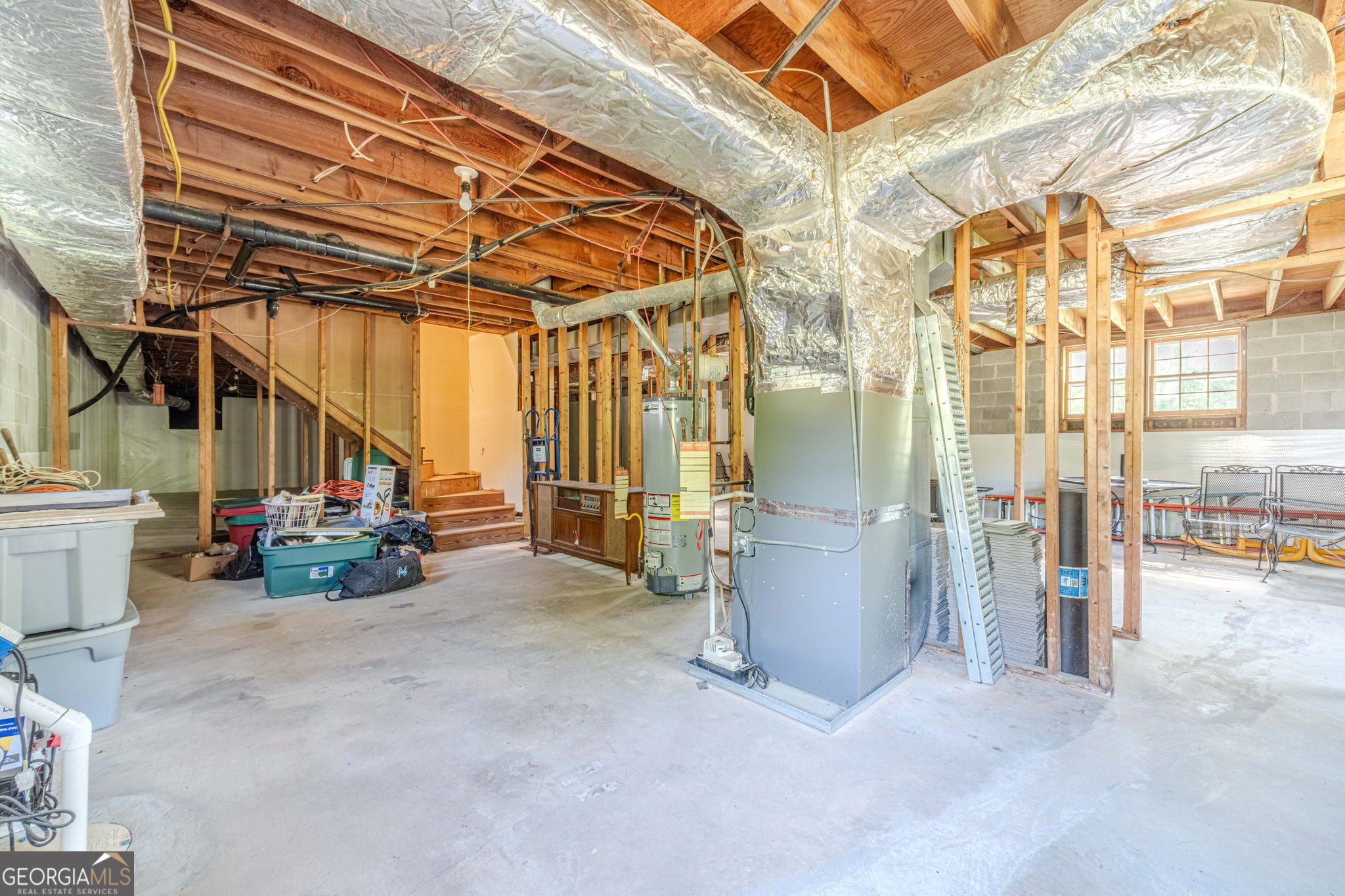 5565 Five Forks Trickum Road