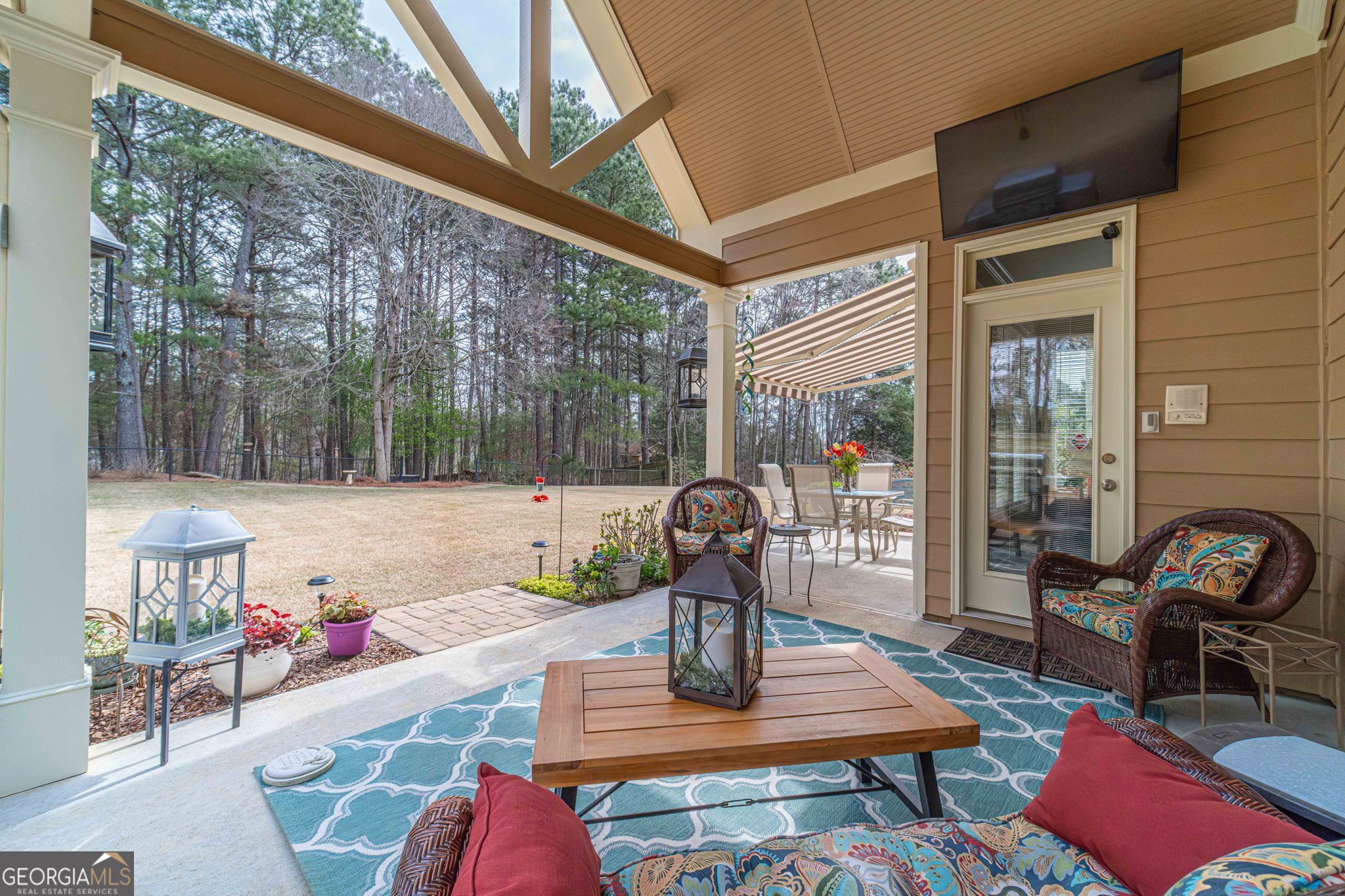 1409 Silver Thorne Court