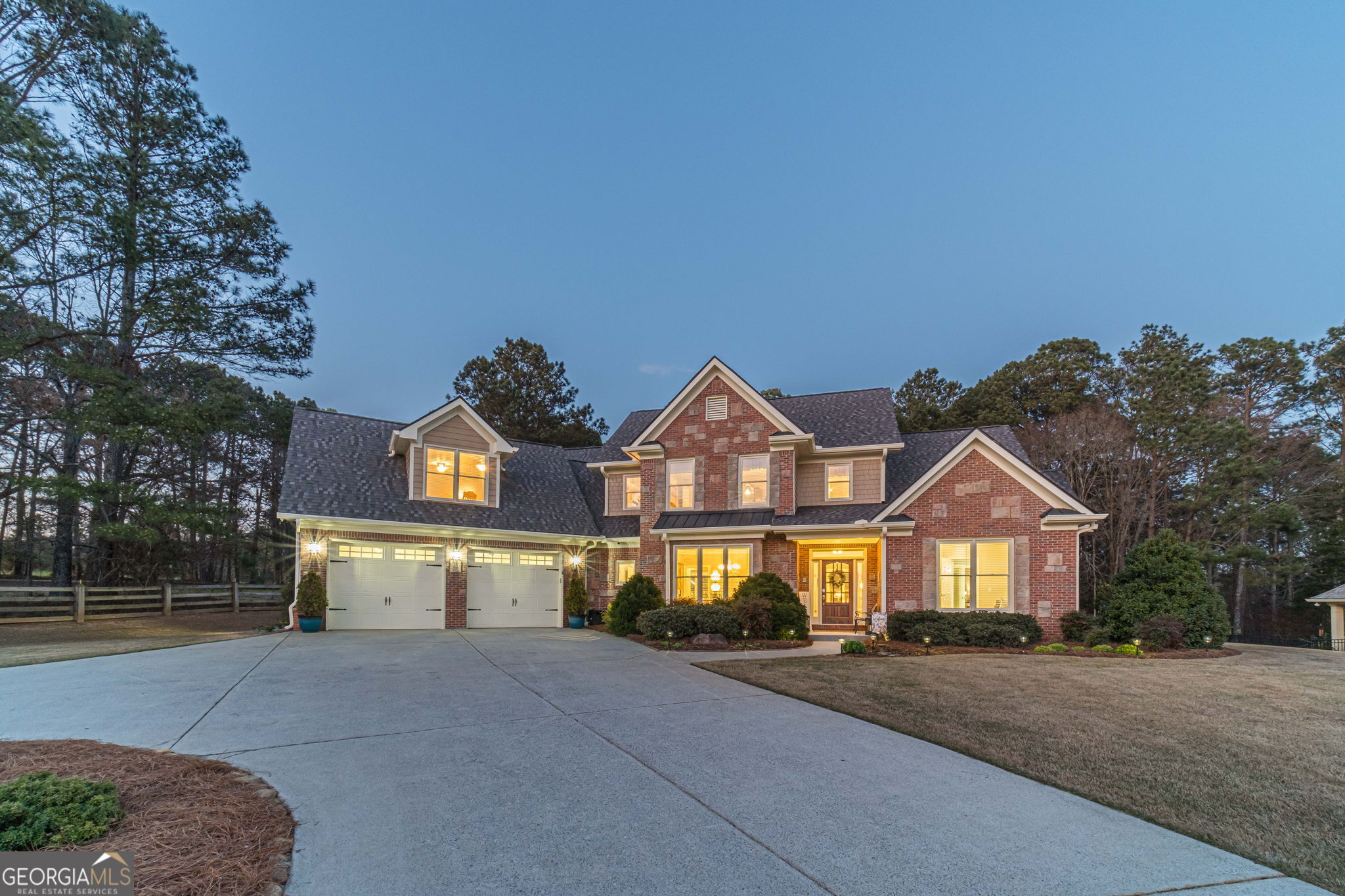 1409 Silver Thorne Court