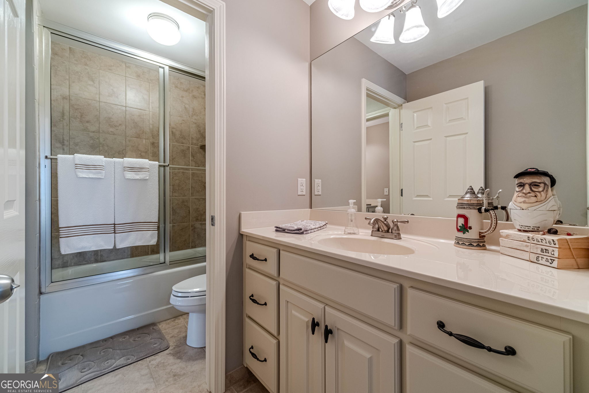 1409 Silver Thorne Court