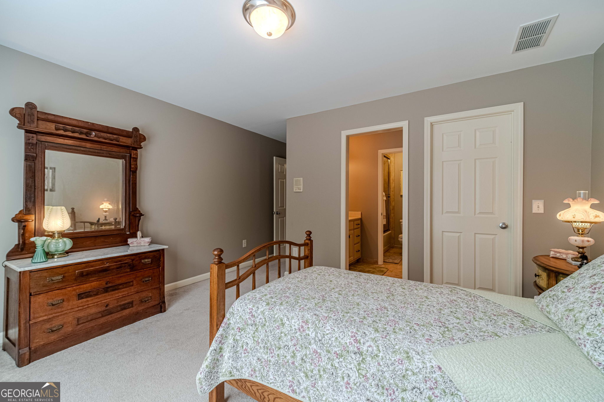 1409 Silver Thorne Court