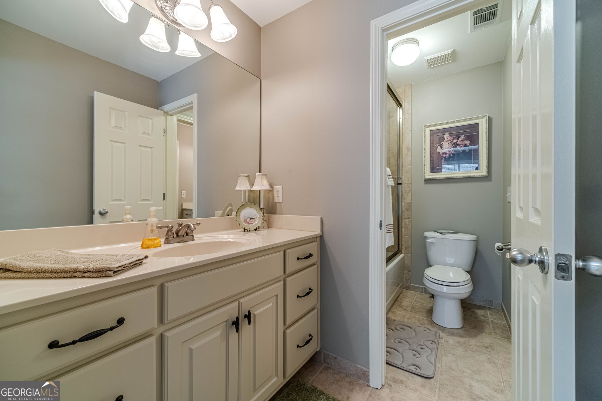 1409 Silver Thorne Court
