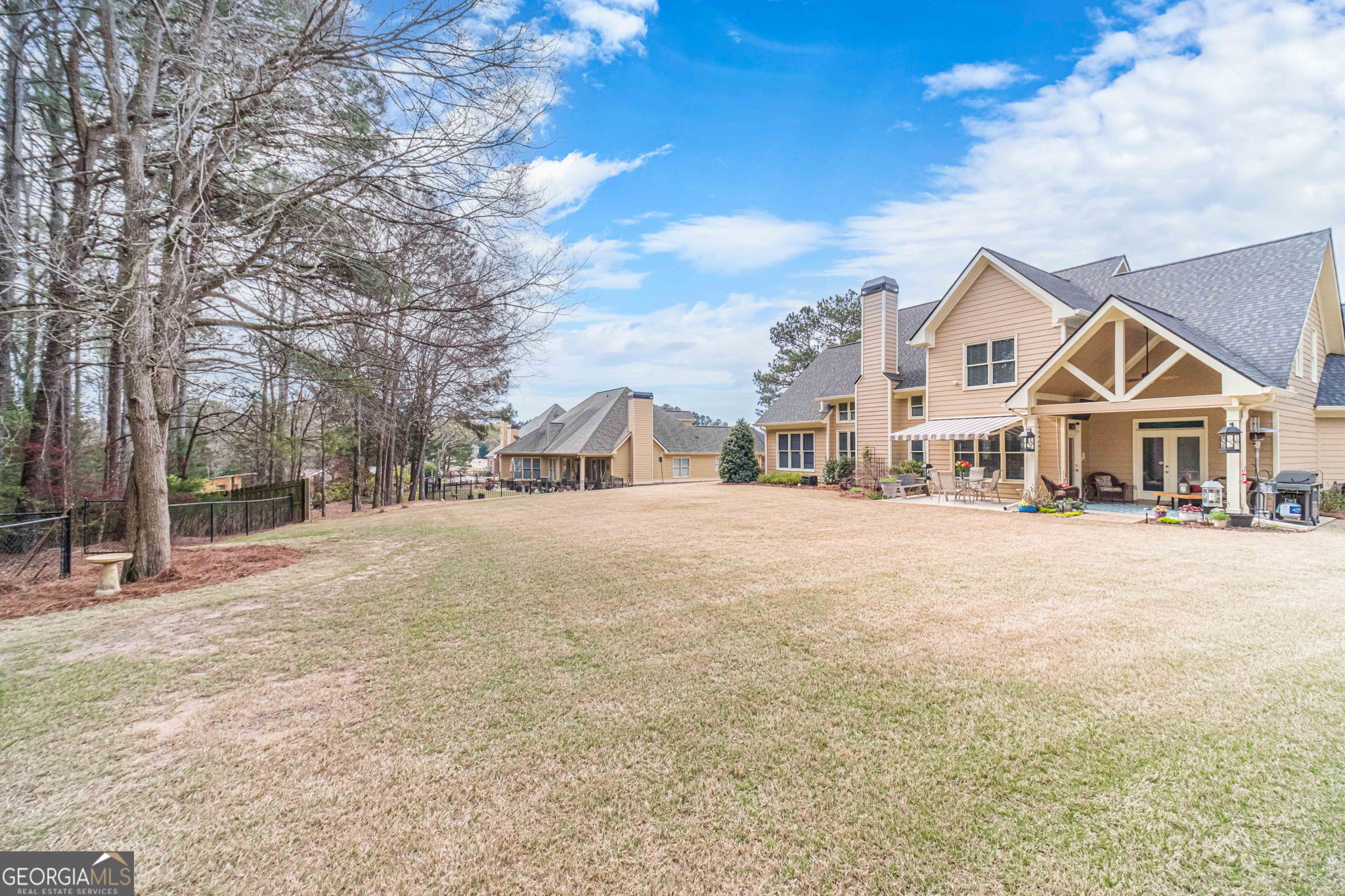 1409 Silver Thorne Court