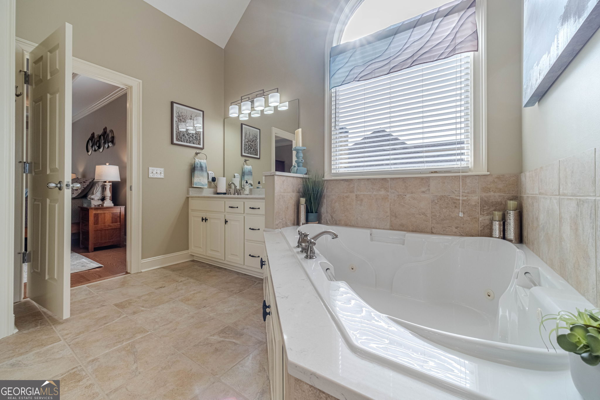 1409 Silver Thorne Court