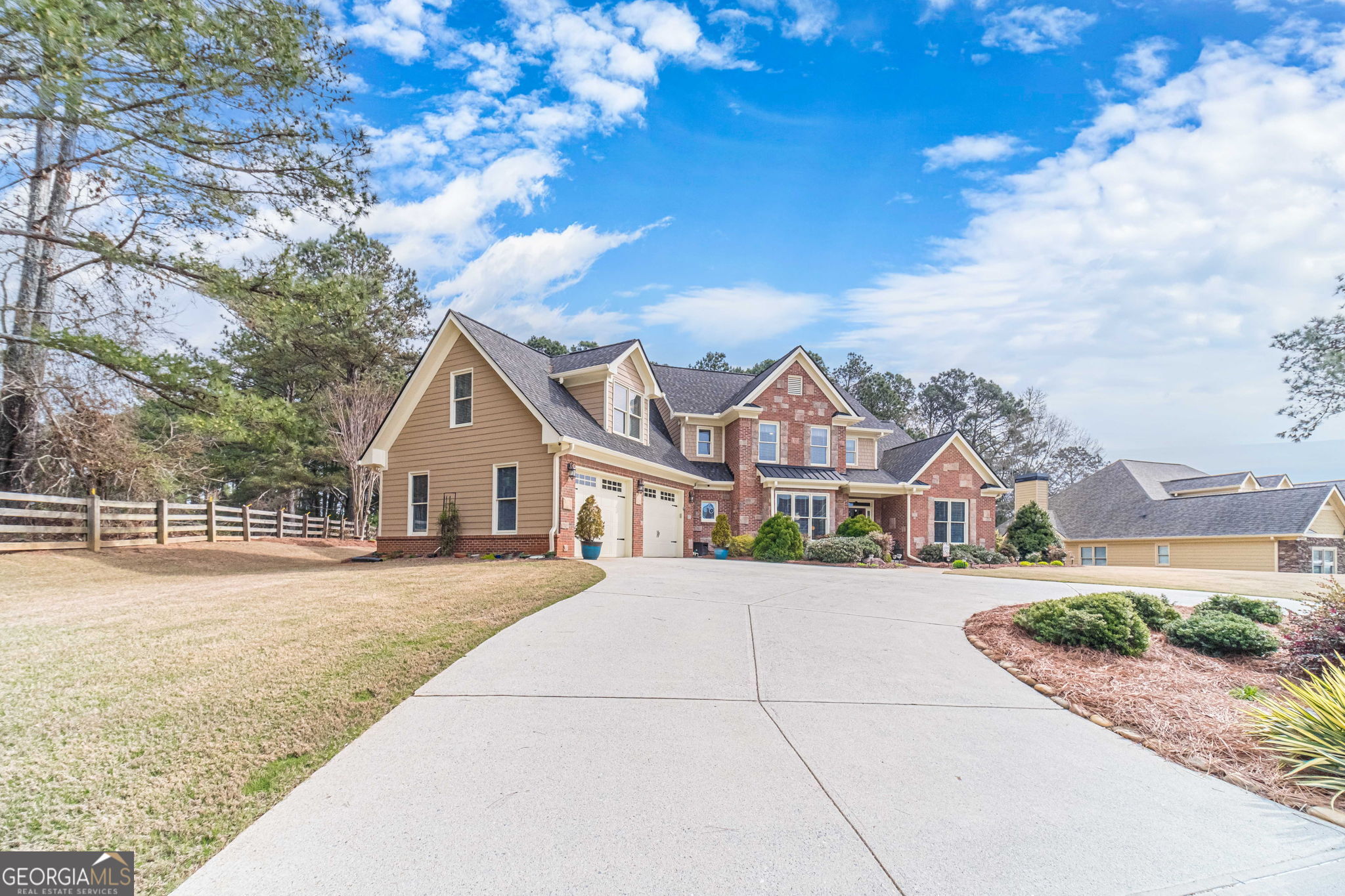 1409 Silver Thorne Court