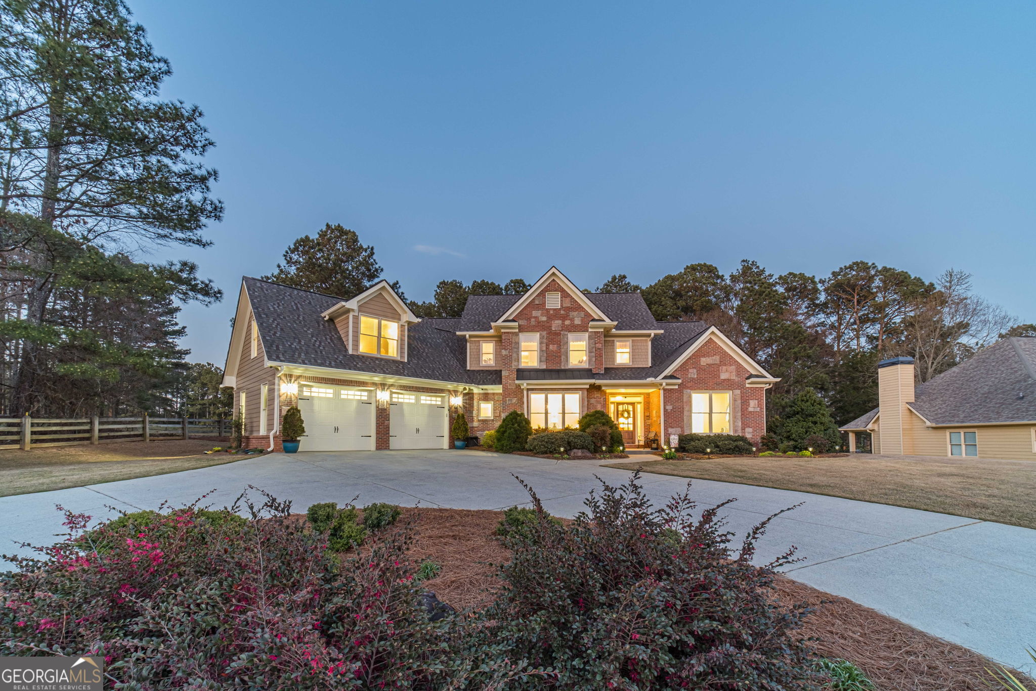 1409 Silver Thorne Court