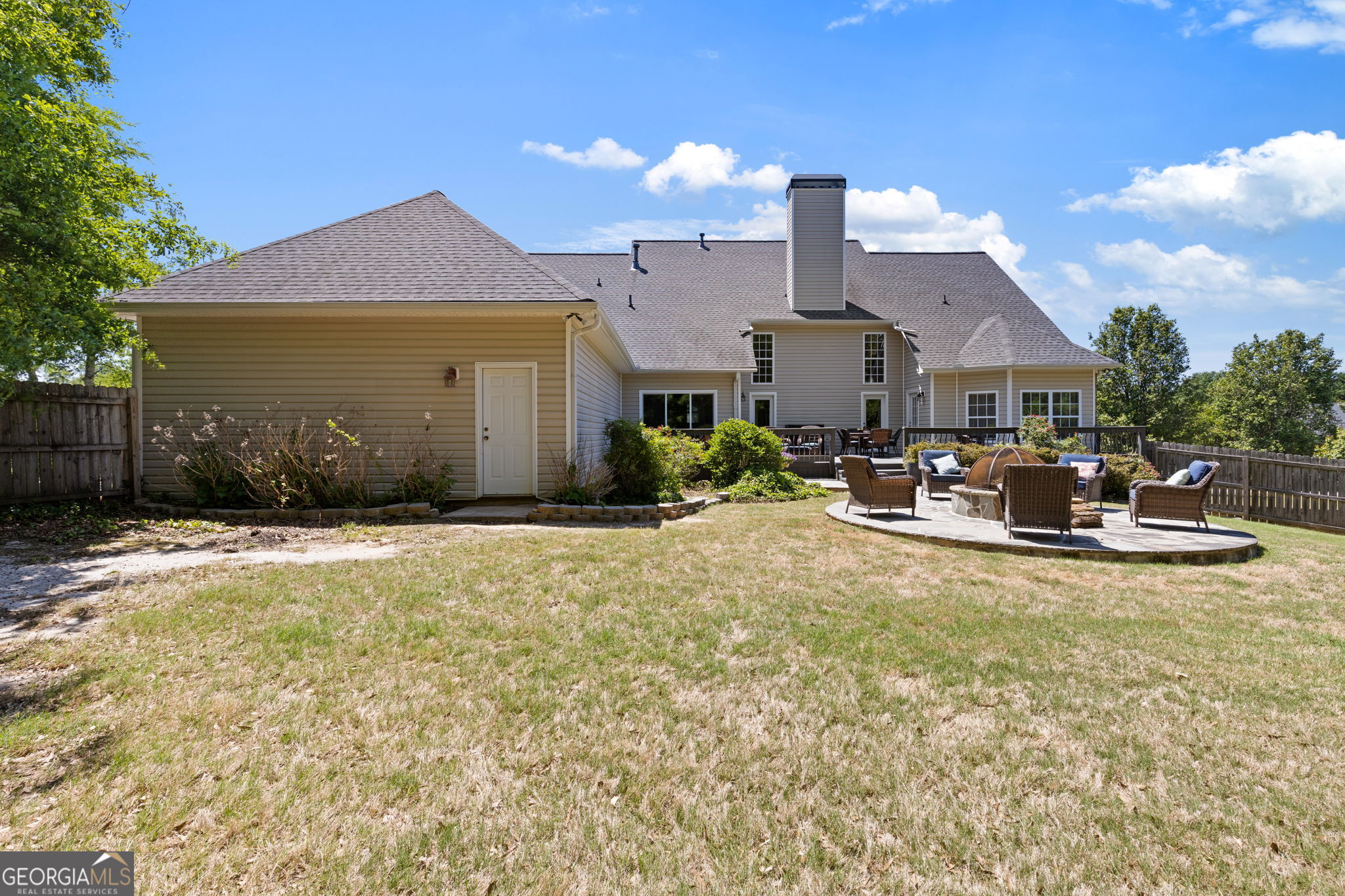 2169 NE Indian Shoals Drive