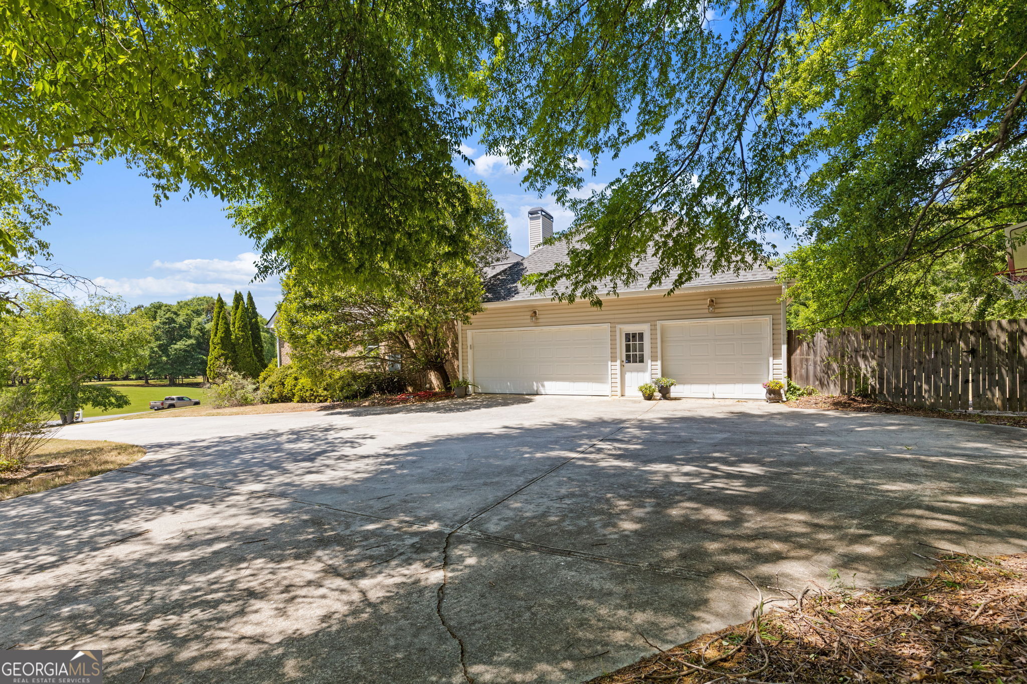 2169 NE Indian Shoals Drive