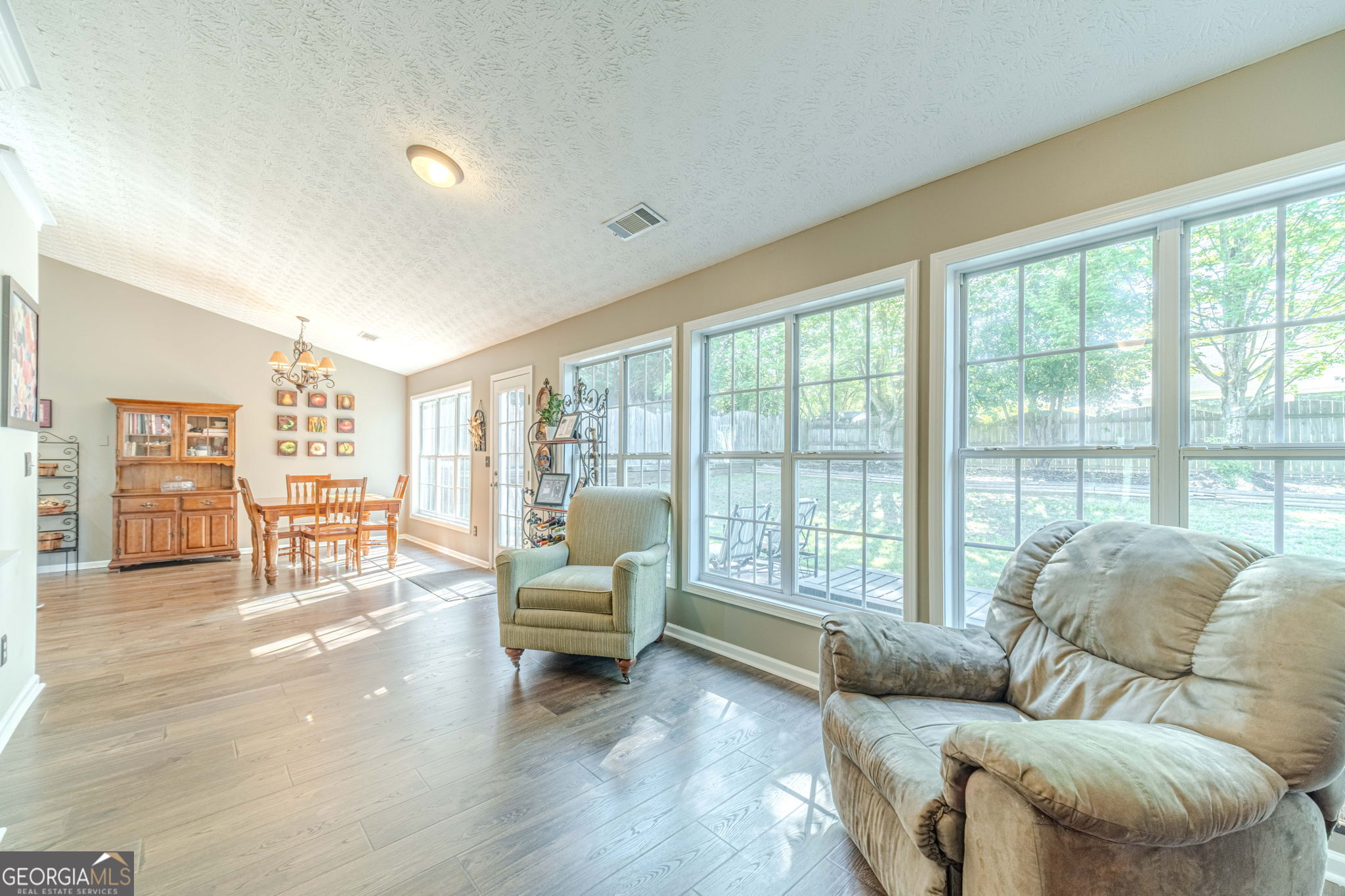 2513 Carleton Gold Road