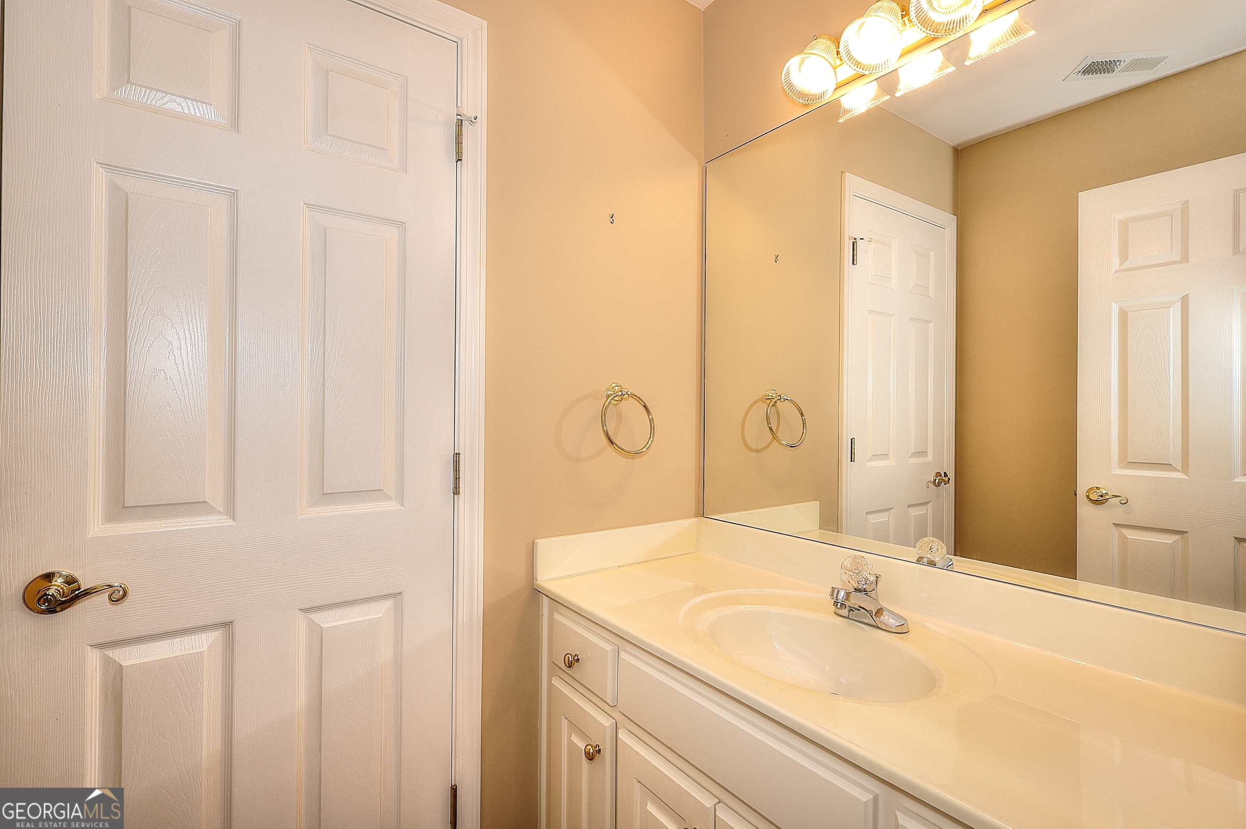 989 Bonniebrook Trail