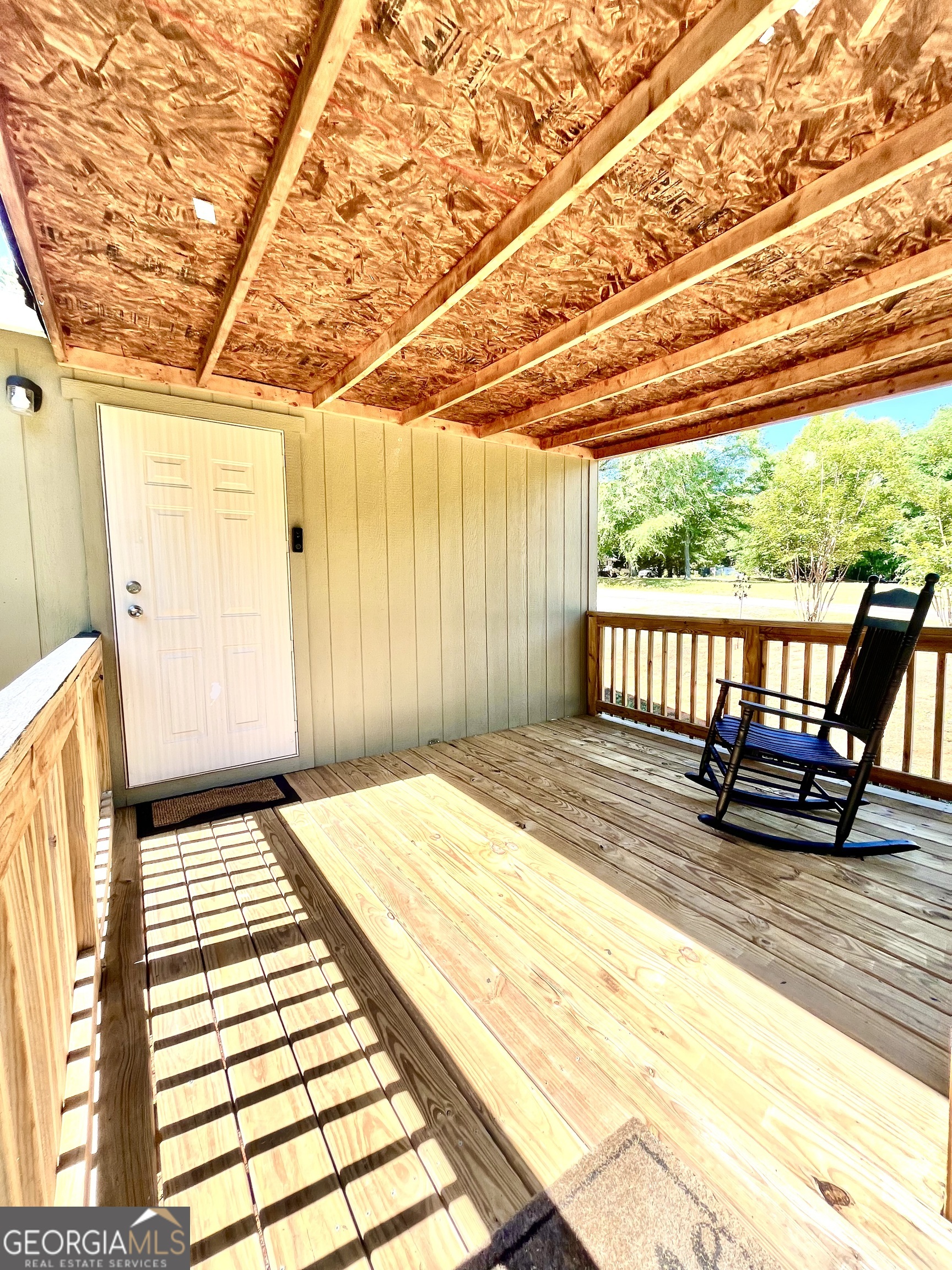 1090 River Woods Drive