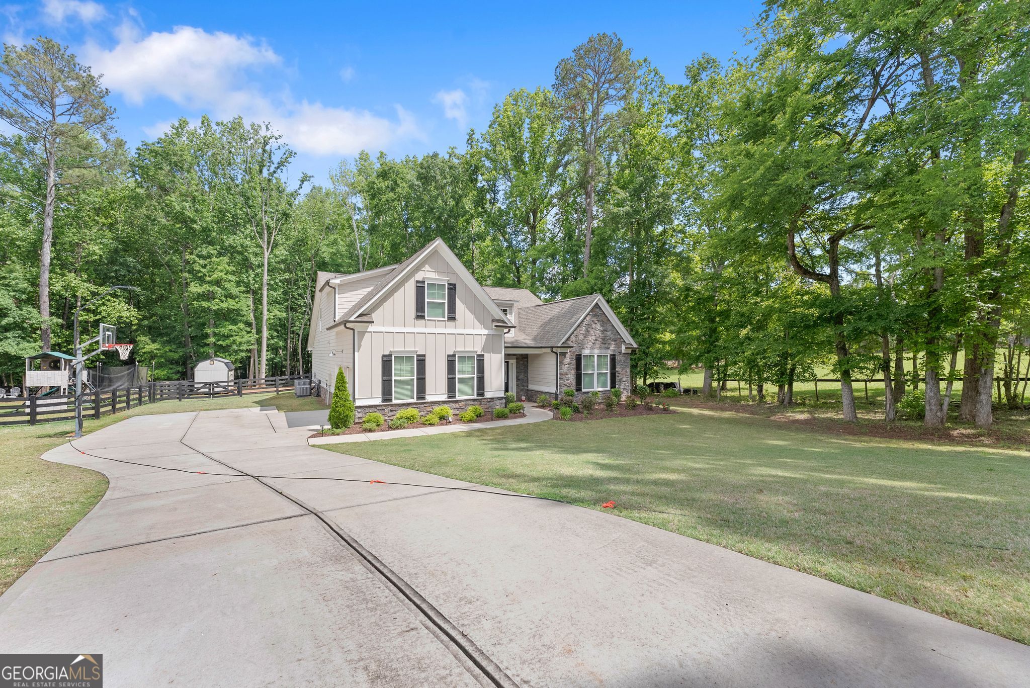 109 Marauder Way