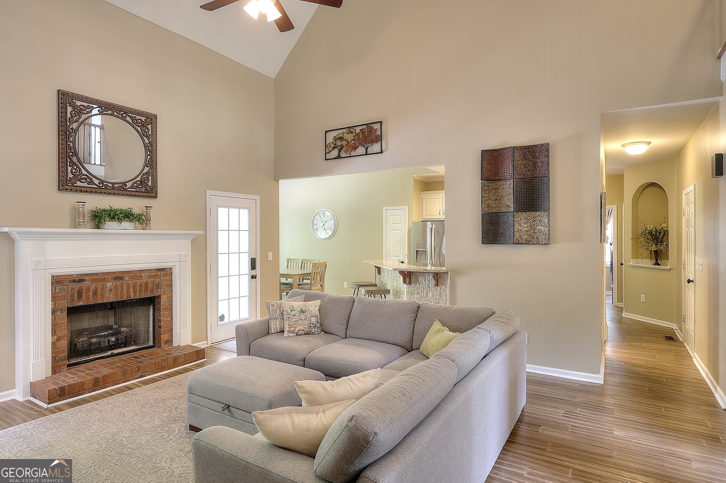 1290 Kelly Nelson Drive