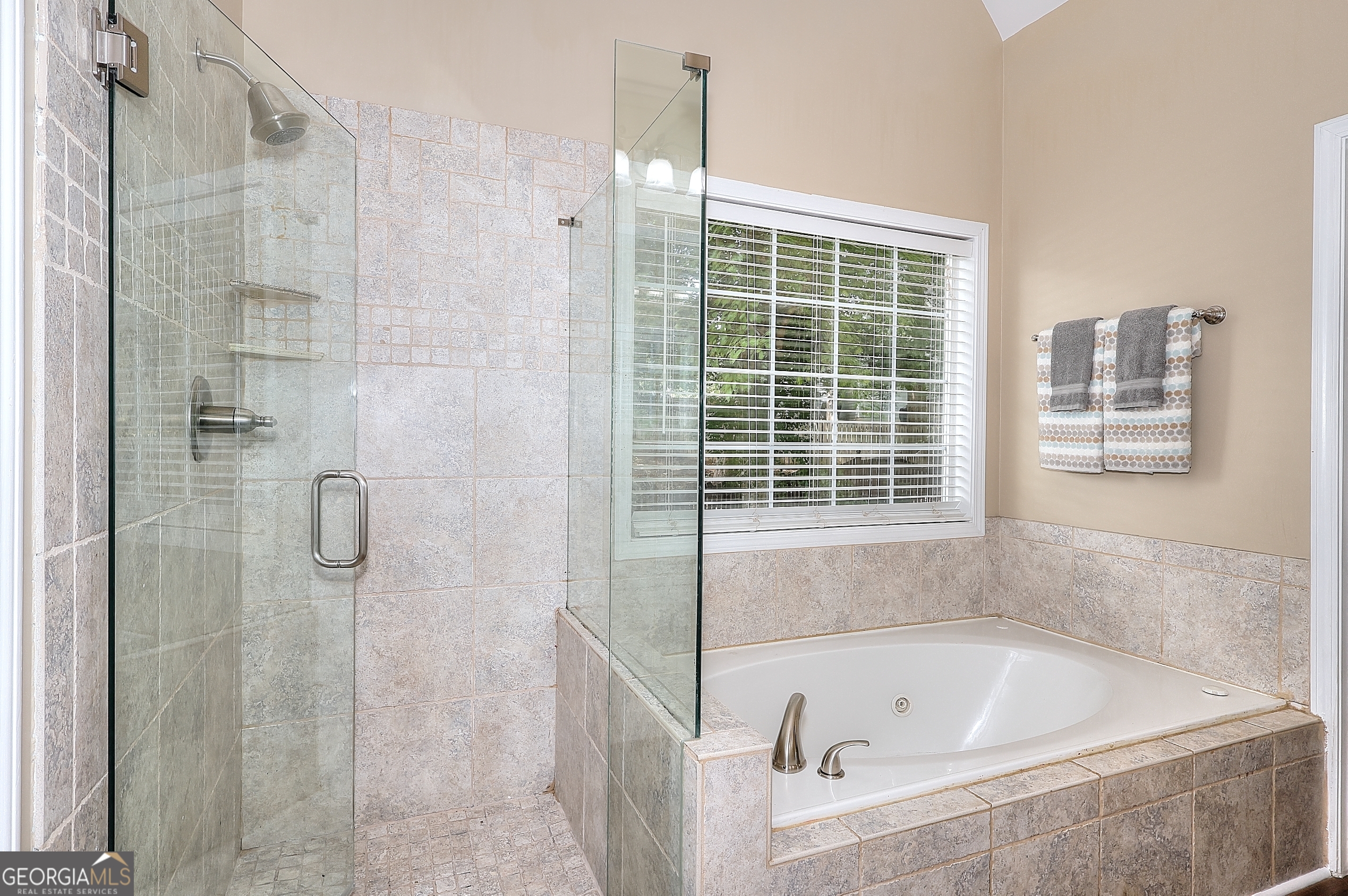 1290 Kelly Nelson Drive