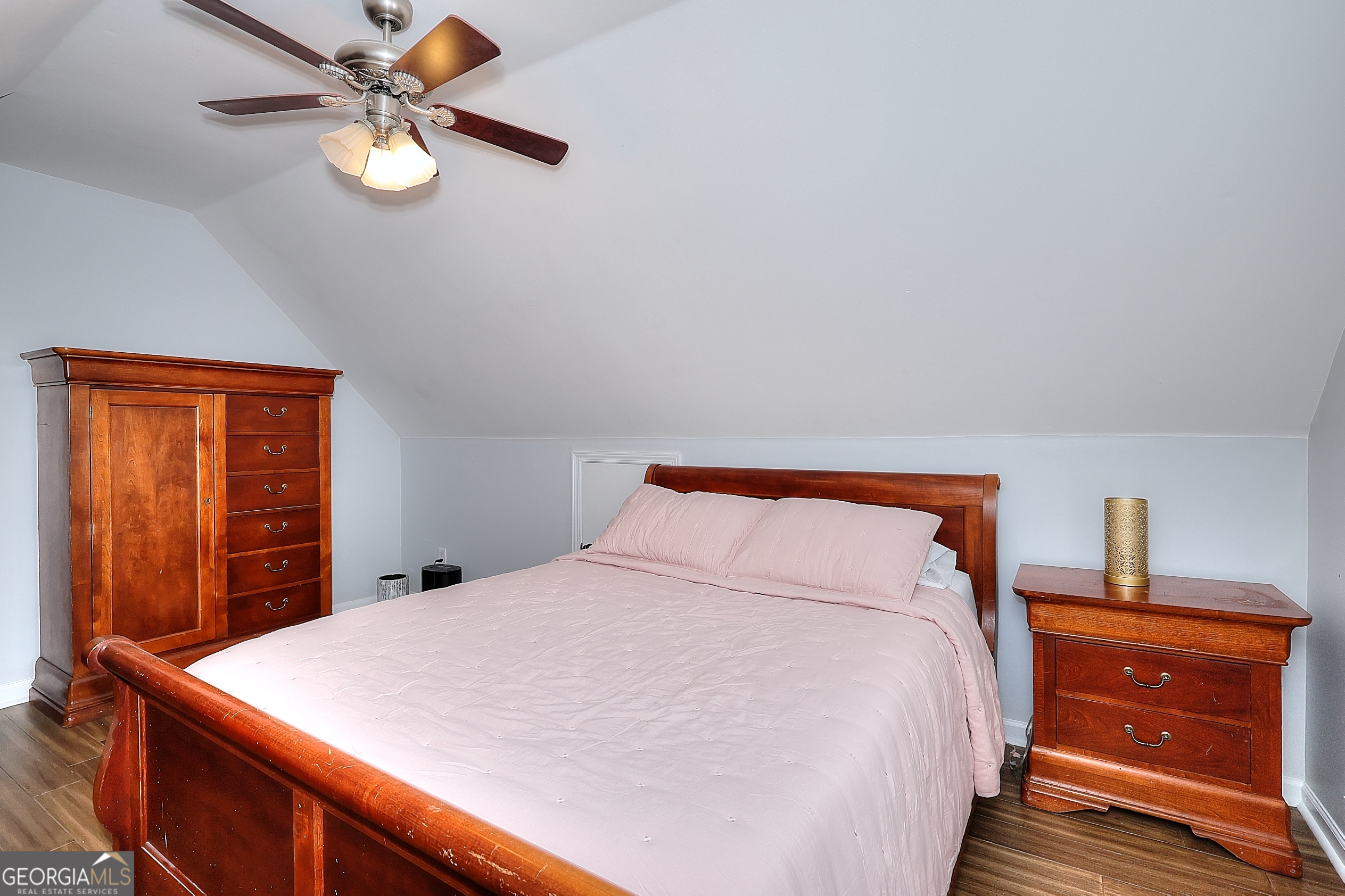 1290 Kelly Nelson Drive