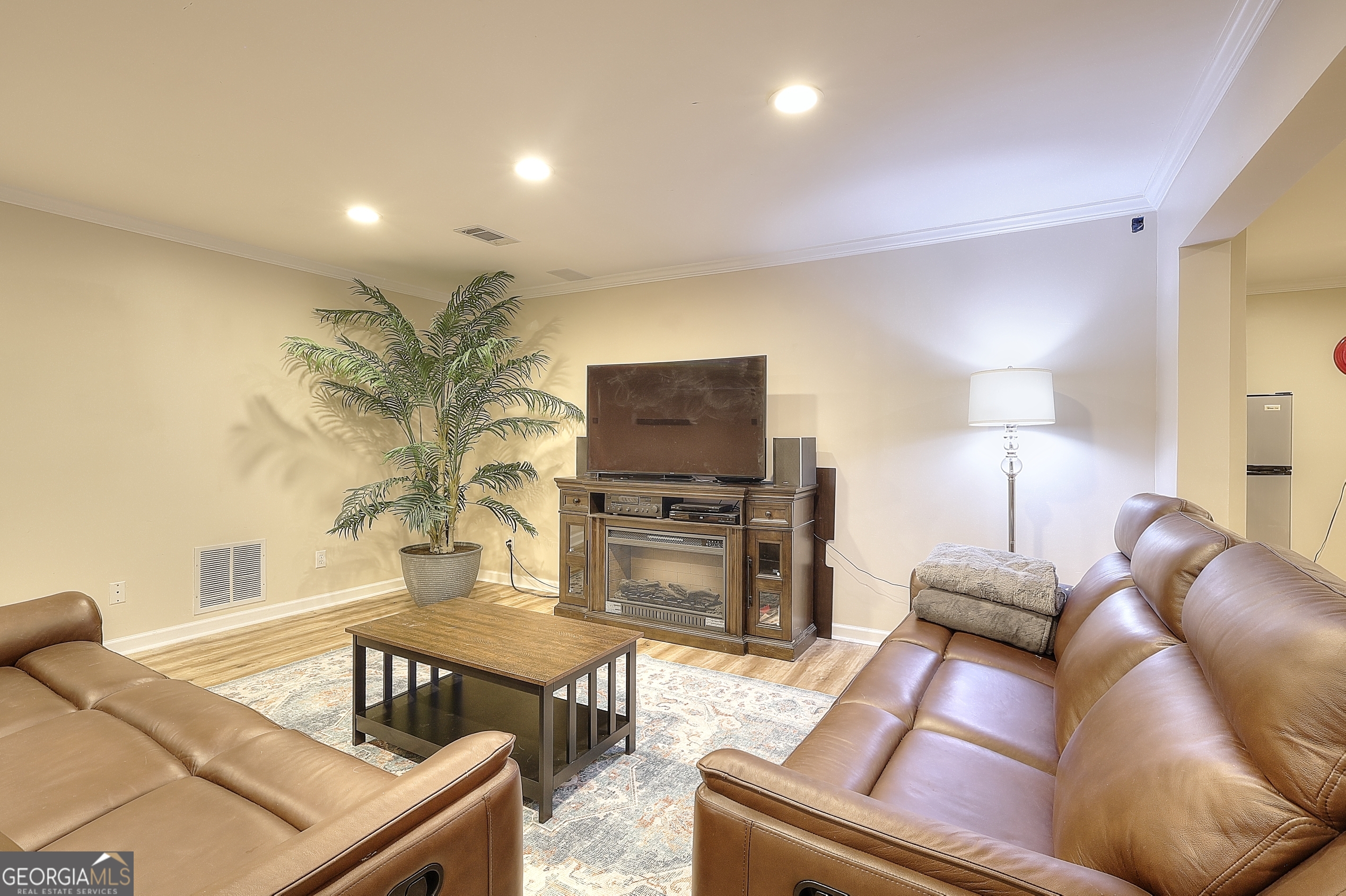 1290 Kelly Nelson Drive