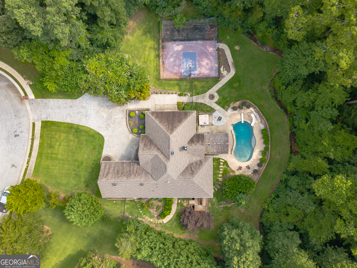 1617 Holly Ridge Drive