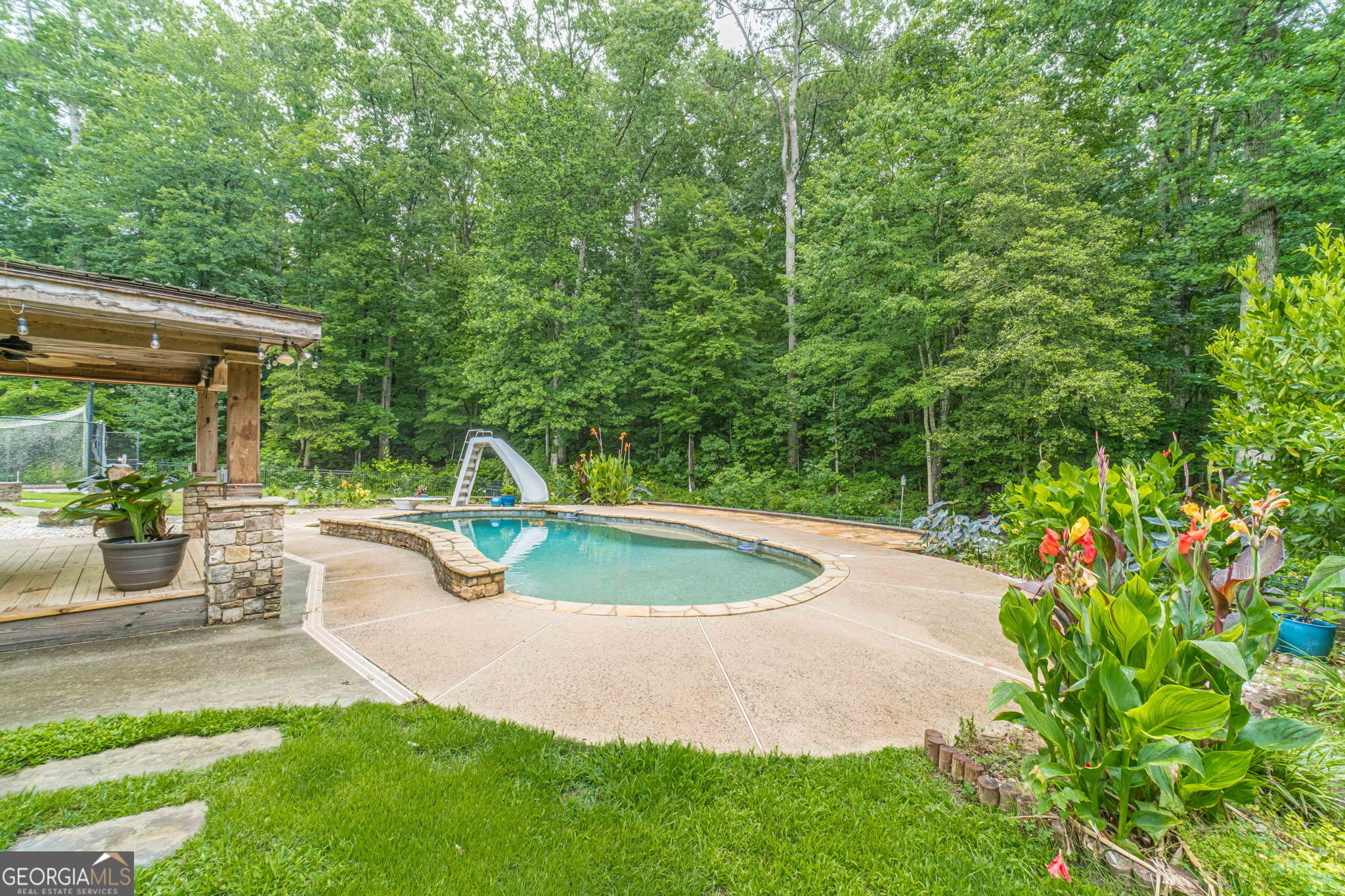 1617 Holly Ridge Drive