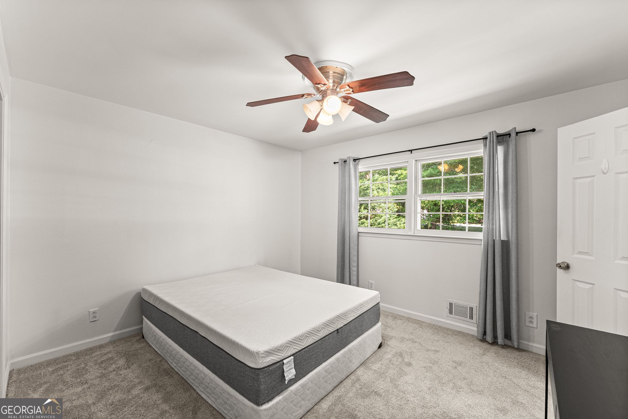 2148 Santa Fe Trail