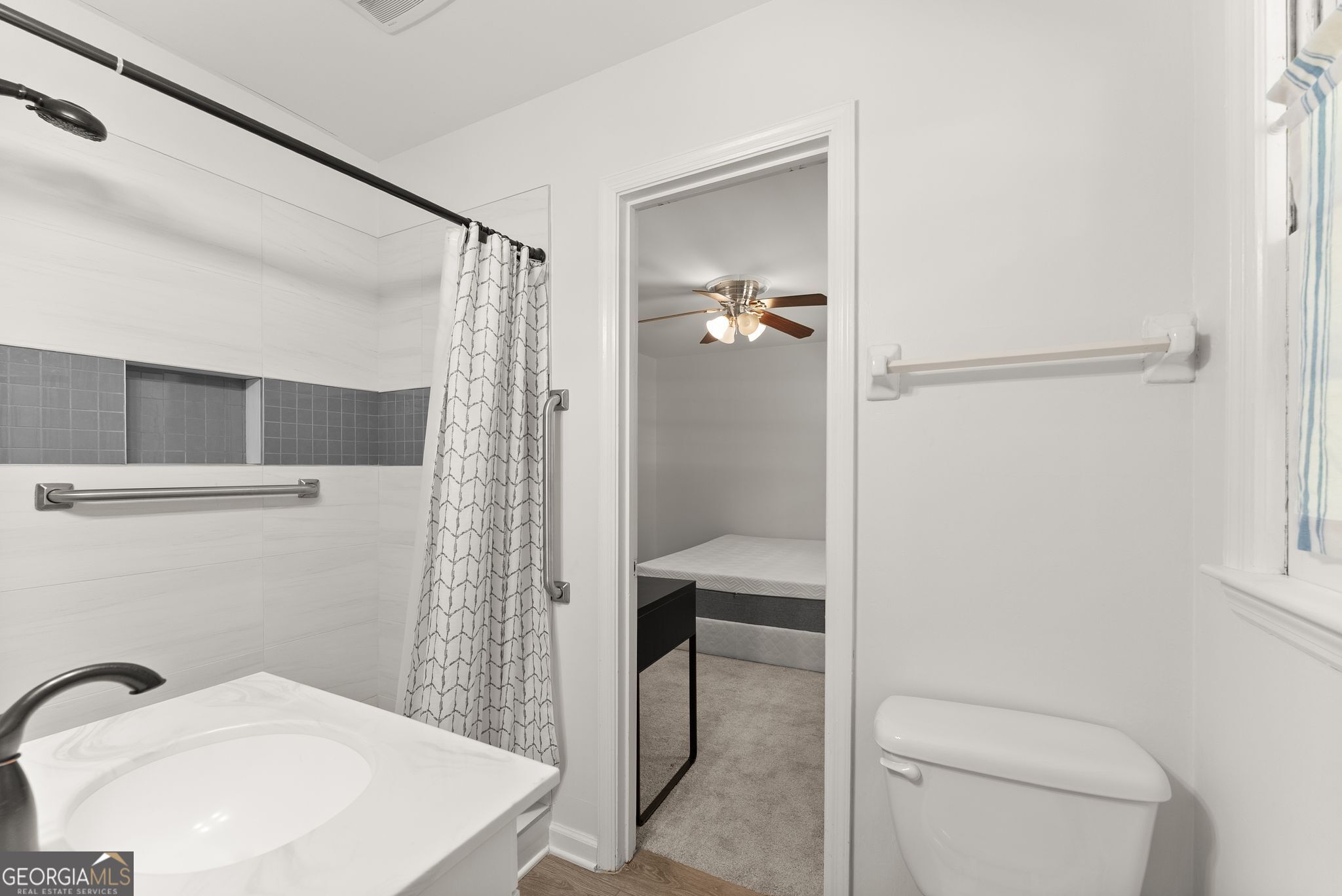 2148 Santa Fe Trail