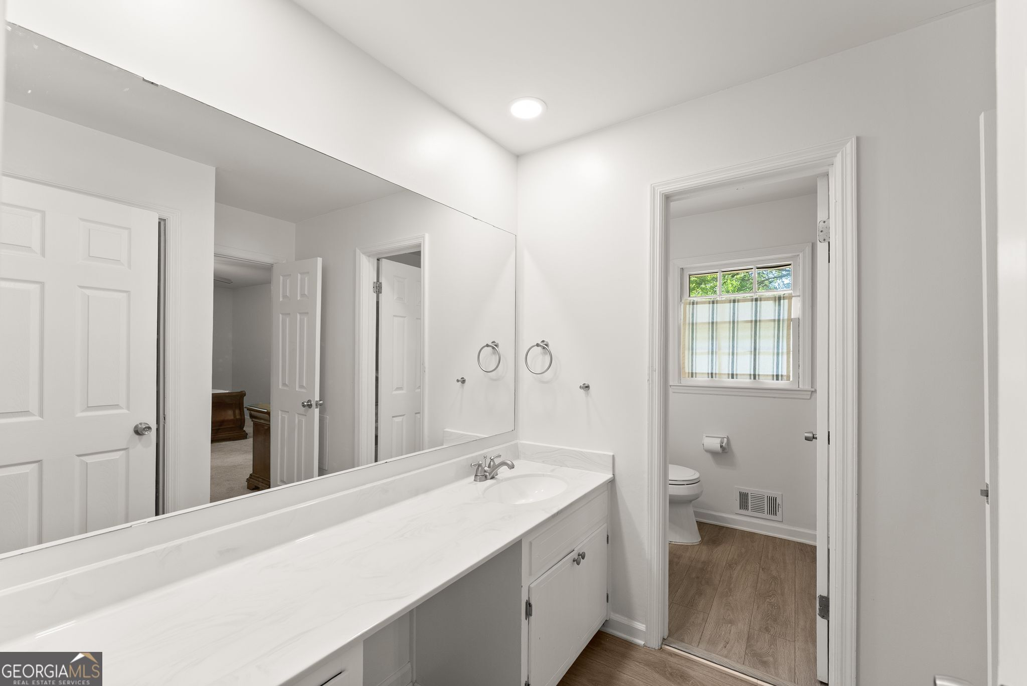 2148 Santa Fe Trail