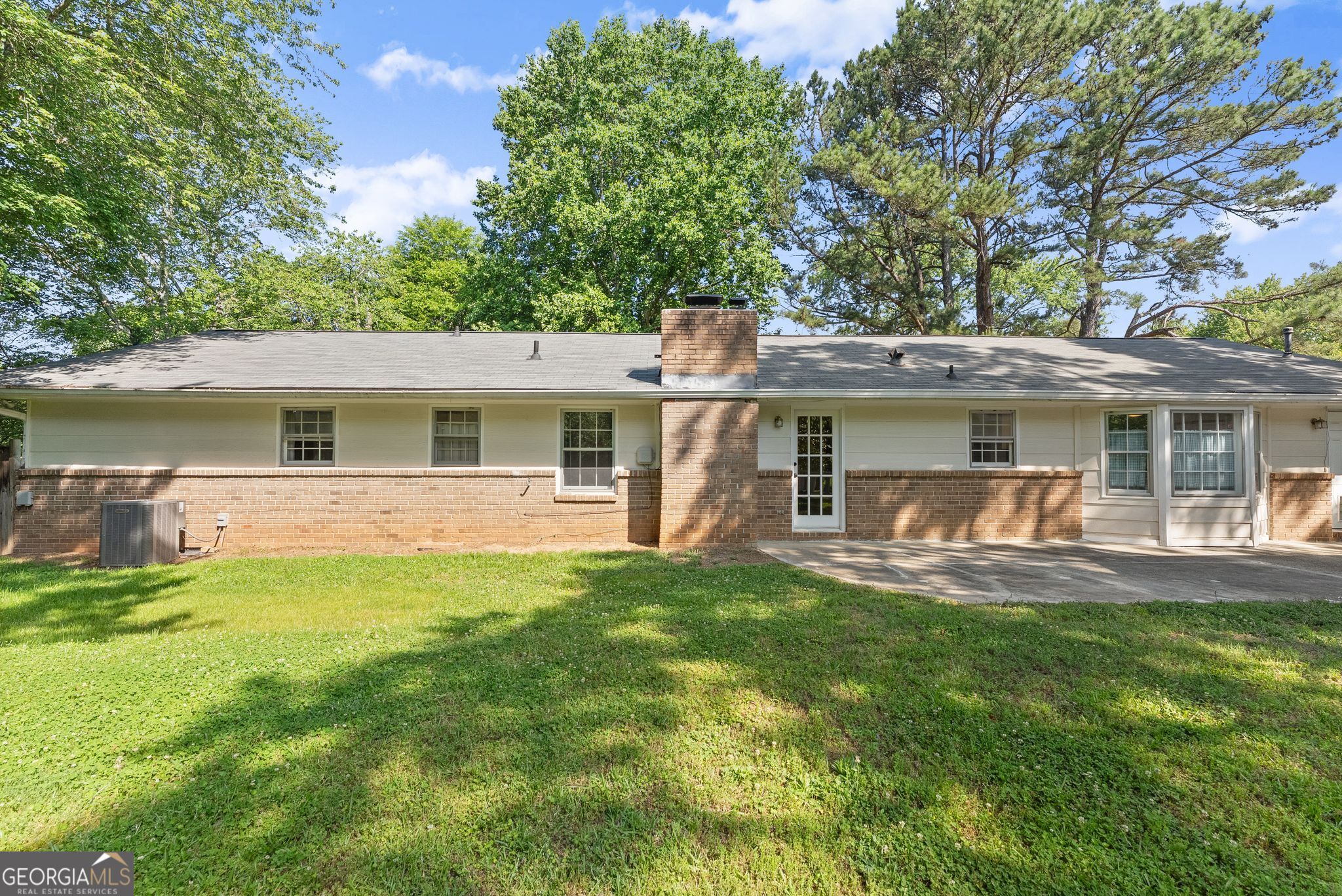 2148 Santa Fe Trail