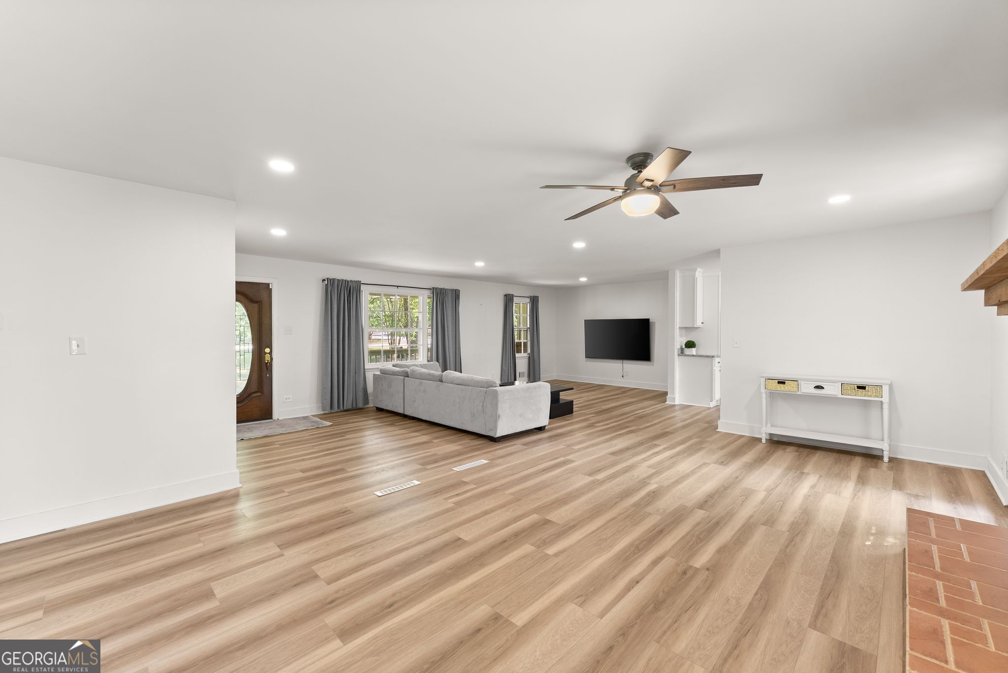 2148 Santa Fe Trail