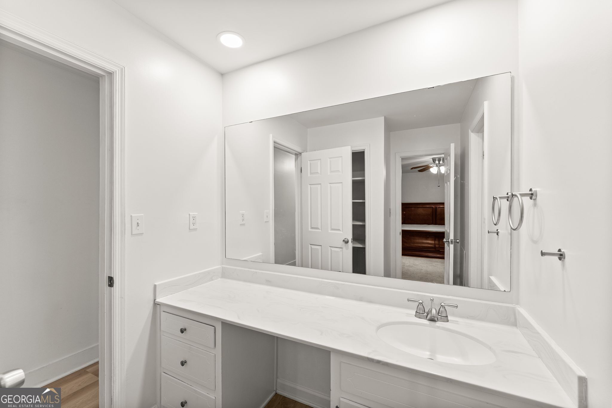 2148 Santa Fe Trail