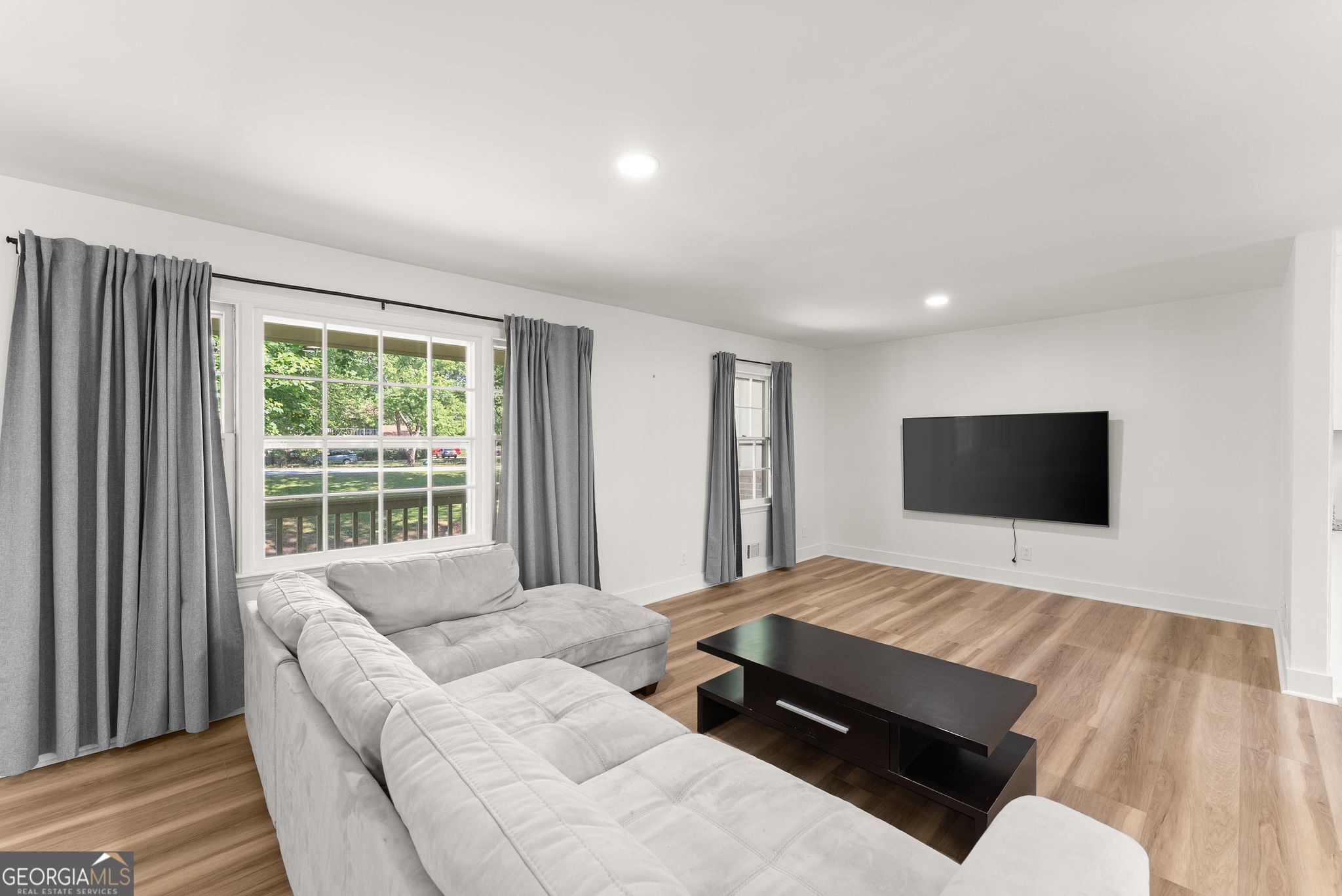 2148 Santa Fe Trail