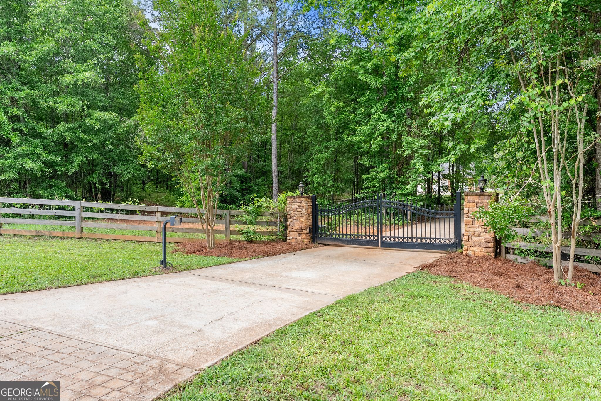 1010 Old Mill Trace